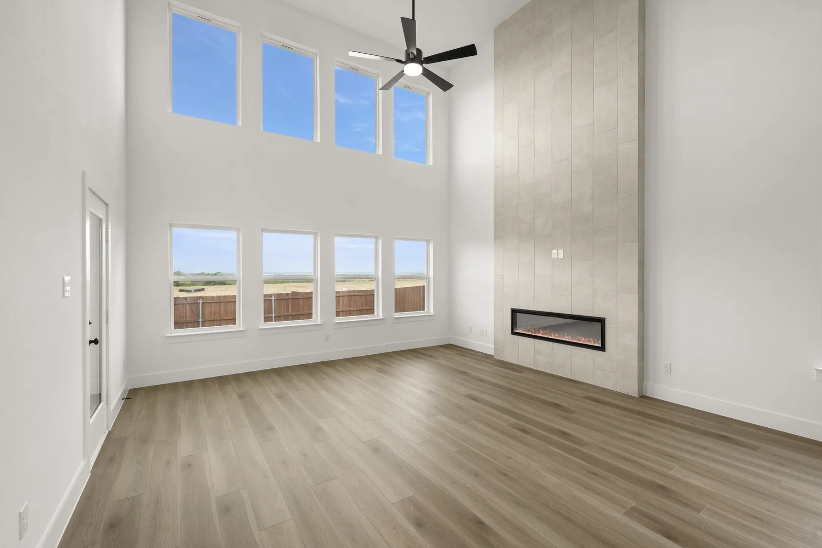 717 Durango- Living Room-1