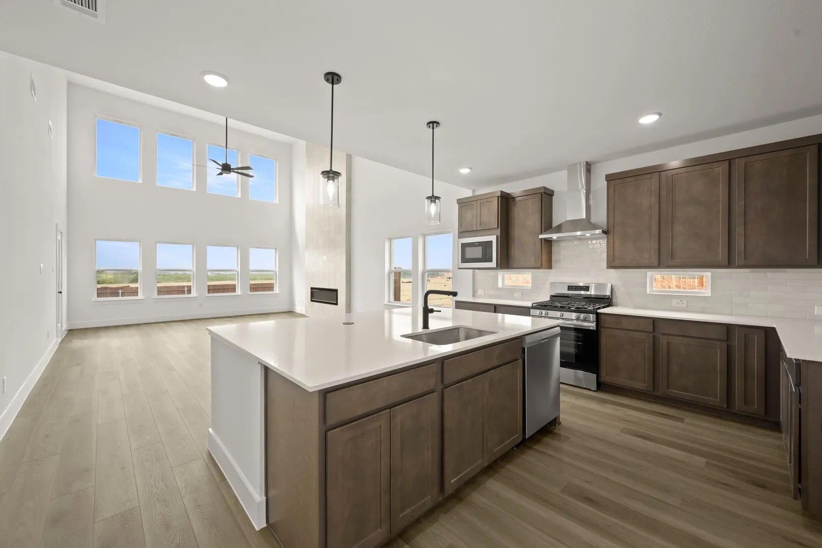 717 Durango- Kitchen-1