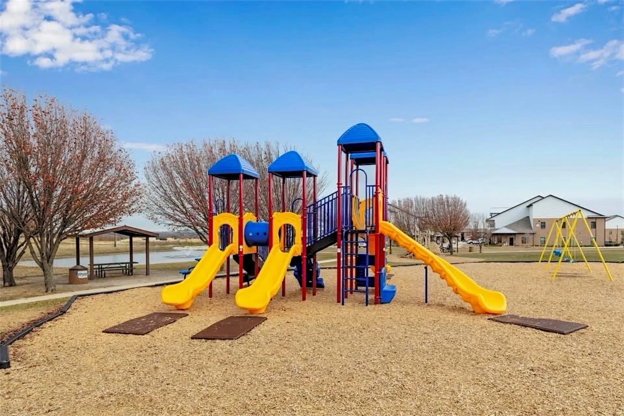 Single Family Residence For Sale in Denton County , 533 Hillcrest Circle, Justin, Texas 76247, 3 Bedroom, 2 Bathroom, 2 Garage spaces, 1,800 Sqft, built in 2025, mls#21328060, Real Estate Agent in Justin, Homes For Sale in Denton county, Homes For Sale in Justin, Realtor in Justin Texas, Real Estate Brokerage Independent Realty Texas, Luminita Cordes Realtor