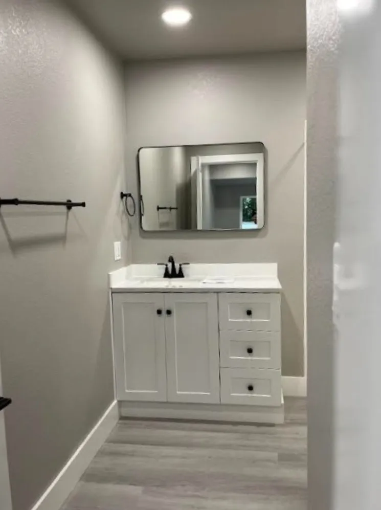 Office For Rent in Grayson County , 2925 N Travis, Sherman, Texas 75092, 0, 0, Garage spaces, 0 Sqft, built in 1950, Price $15, mls#21328185, Real Estate Agent in Sherman, Homes For Rent in Grayson county, Homes For Rent in Sherman, Realtor in Sherman Texas, Real Estate Brokerage Independent Realty Texas, Luminita Cordes Realtor