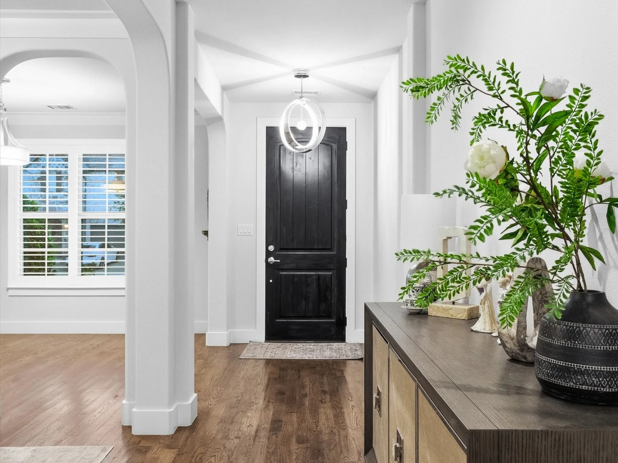 Single Family Residence For Sale in Denton County , 4528 Sir Craig Drive, Carrollton, Texas 75010, 5 Bedrooms, 3 Bathrooms, 2 Garage spaces, 3,484 Sqft, built in 2019, Price $925,000, mls#21324089, Real Estate Agent in Carrollton, Homes For Sale in Denton county, Homes For Sale in Carrollton, Realtor in Carrollton Texas, Real Estate Brokerage Independent Realty Texas, Luminita Cordes Realtor