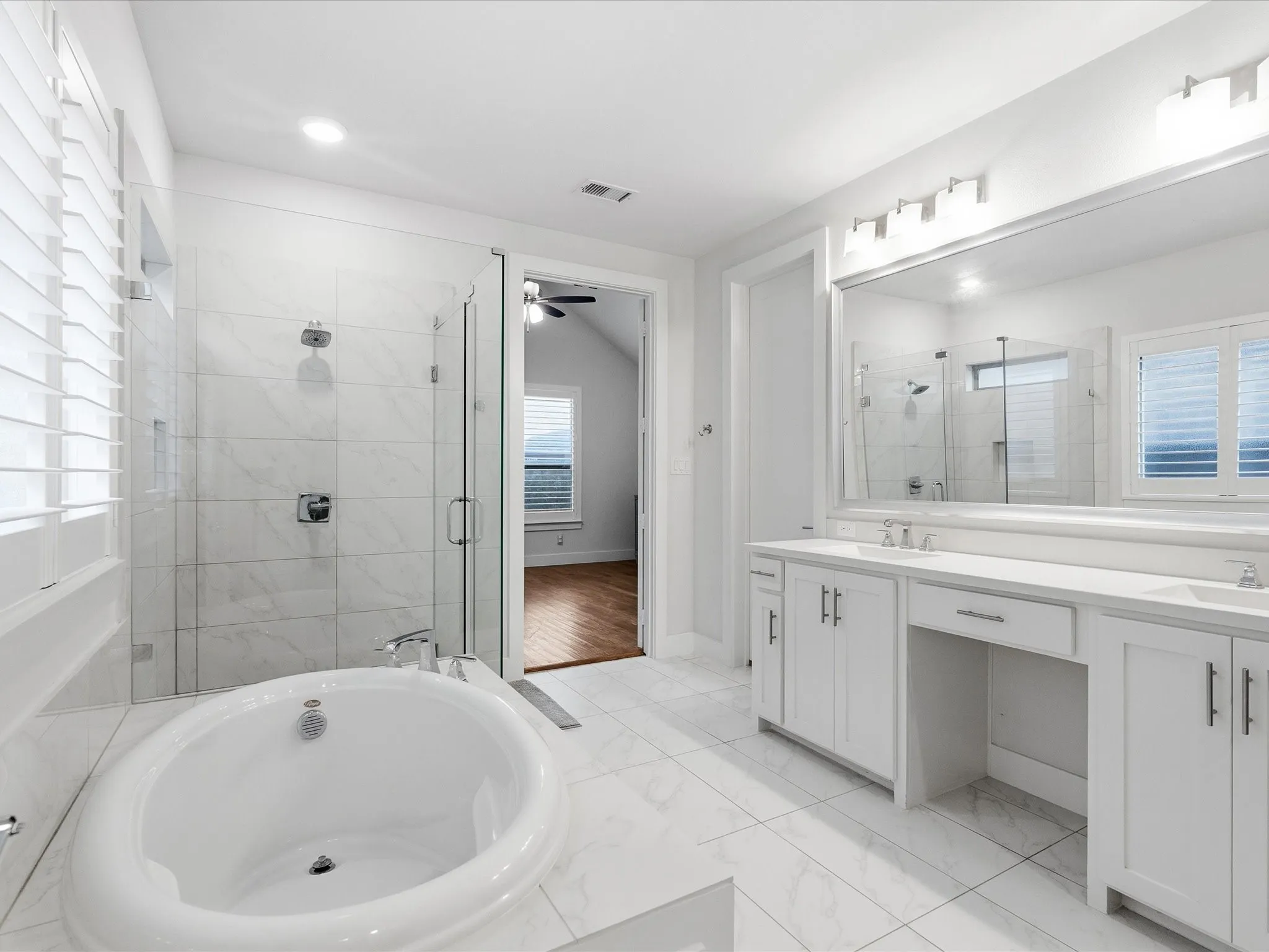 Single Family Residence For Sale in Denton County , 4528 Sir Craig Drive, Carrollton, Texas 75010, 5 Bedrooms, 3 Bathrooms, 2 Garage spaces, 3,484 Sqft, built in 2019, Price $925,000, mls#21324089, Real Estate Agent in Carrollton, Homes For Sale in Denton county, Homes For Sale in Carrollton, Realtor in Carrollton Texas, Real Estate Brokerage Independent Realty Texas, Luminita Cordes Realtor