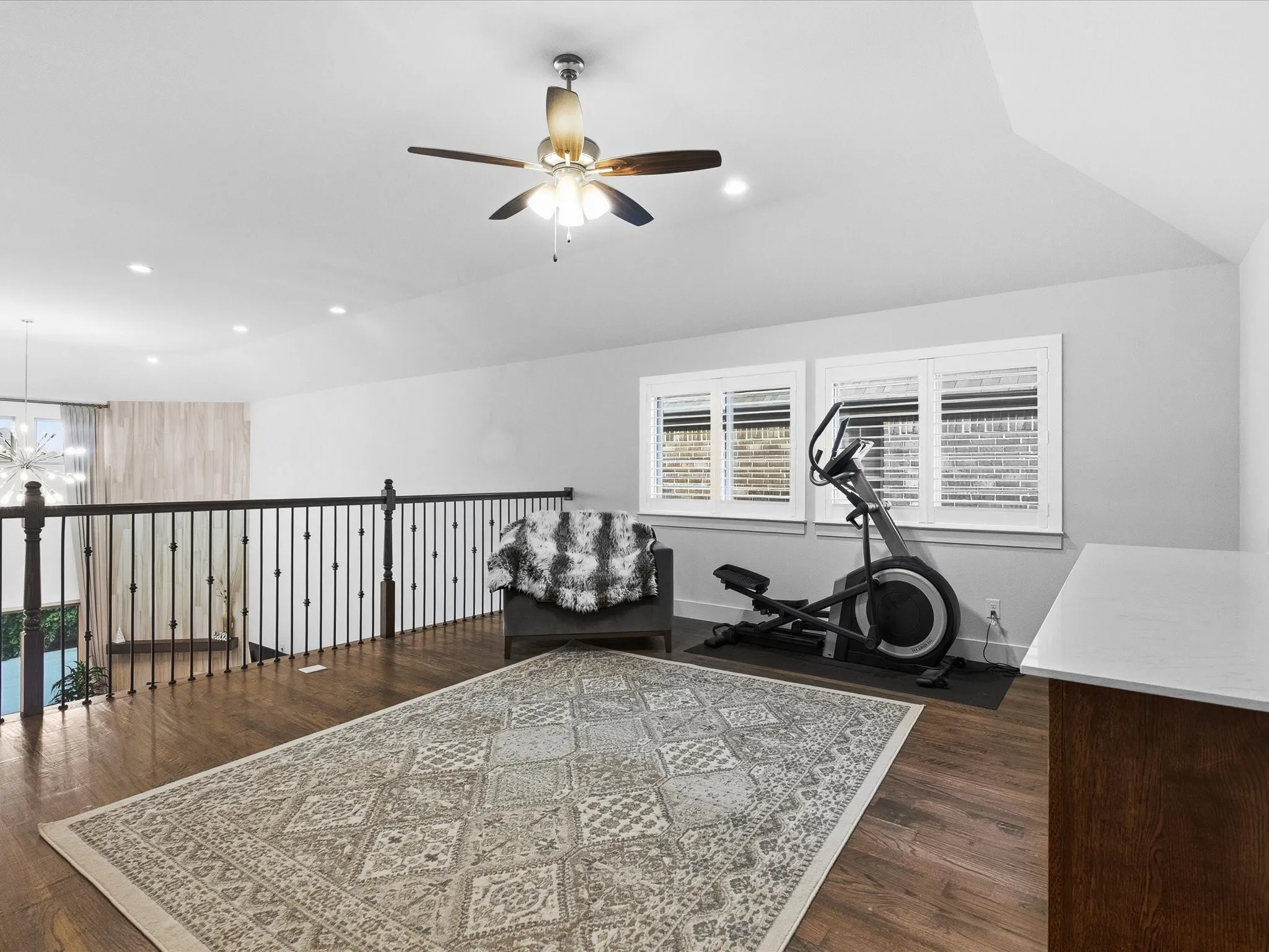 Single Family Residence For Sale in Denton County , 4528 Sir Craig Drive, Carrollton, Texas 75010, 5 Bedrooms, 3 Bathrooms, 2 Garage spaces, 3,484 Sqft, built in 2019, Price $925,000, mls#21324089, Real Estate Agent in Carrollton, Homes For Sale in Denton county, Homes For Sale in Carrollton, Realtor in Carrollton Texas, Real Estate Brokerage Independent Realty Texas, Luminita Cordes Realtor