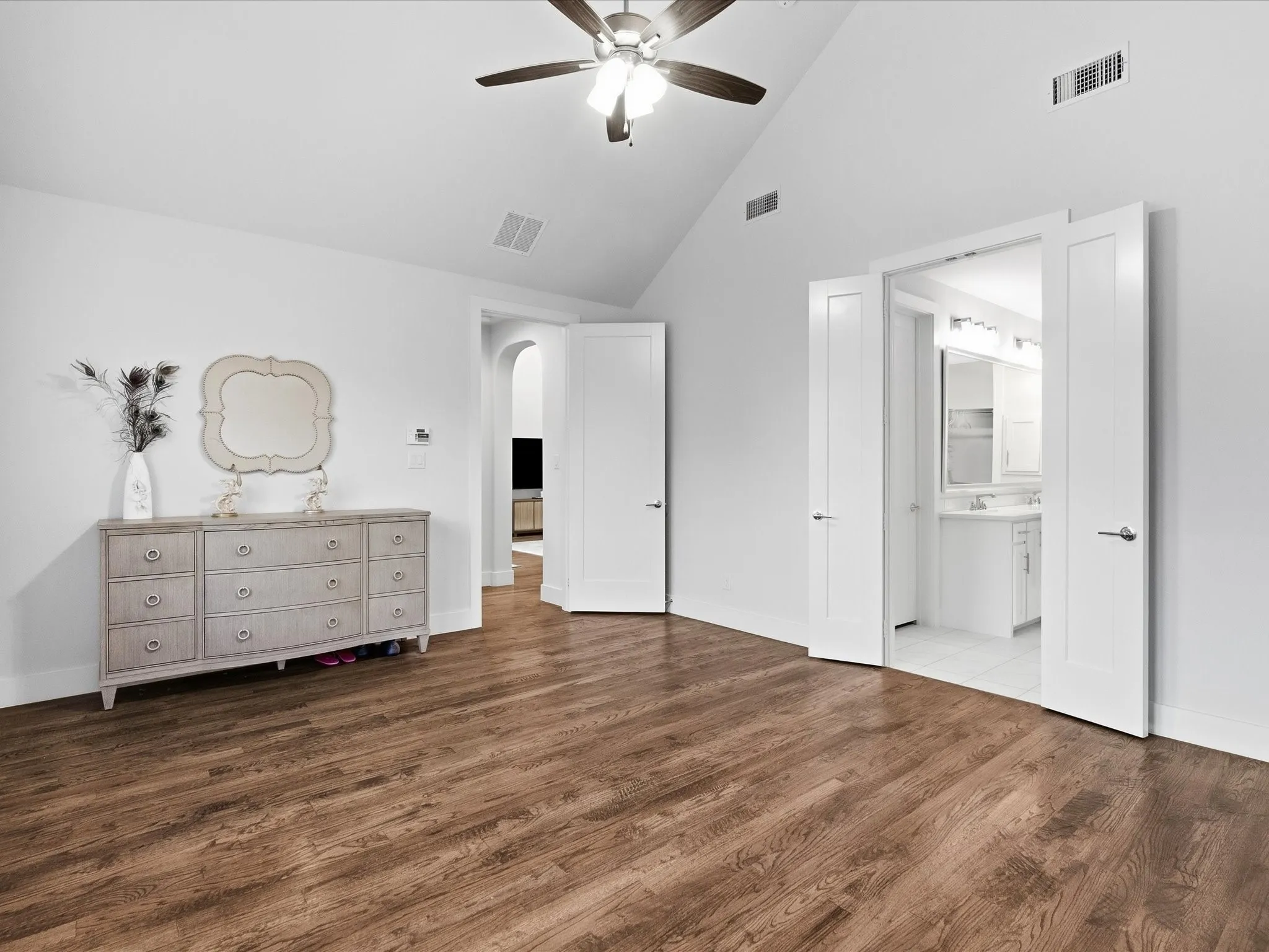 Single Family Residence For Sale in Denton County , 4528 Sir Craig Drive, Carrollton, Texas 75010, 5 Bedrooms, 3 Bathrooms, 2 Garage spaces, 3,484 Sqft, built in 2019, Price $925,000, mls#21324089, Real Estate Agent in Carrollton, Homes For Sale in Denton county, Homes For Sale in Carrollton, Realtor in Carrollton Texas, Real Estate Brokerage Independent Realty Texas, Luminita Cordes Realtor