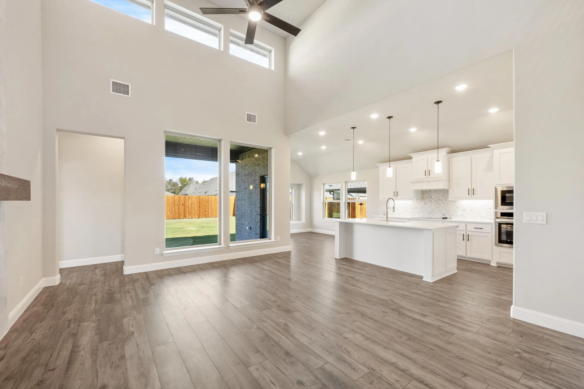 Single Family Residence For Sale in Fannin County , 1284 Emily Drive, Trenton, Texas 75490, 4 Bedroom, 4 Bathroom, 2 Garage spaces, 2,838 Sqft, built in 2025, mls#21328199, Real Estate Agent in Trenton, Homes For Sale in Fannin county, Homes For Sale in Trenton, Realtor in Trenton Texas, Real Estate Brokerage Independent Realty Texas, Luminita Cordes Realtor