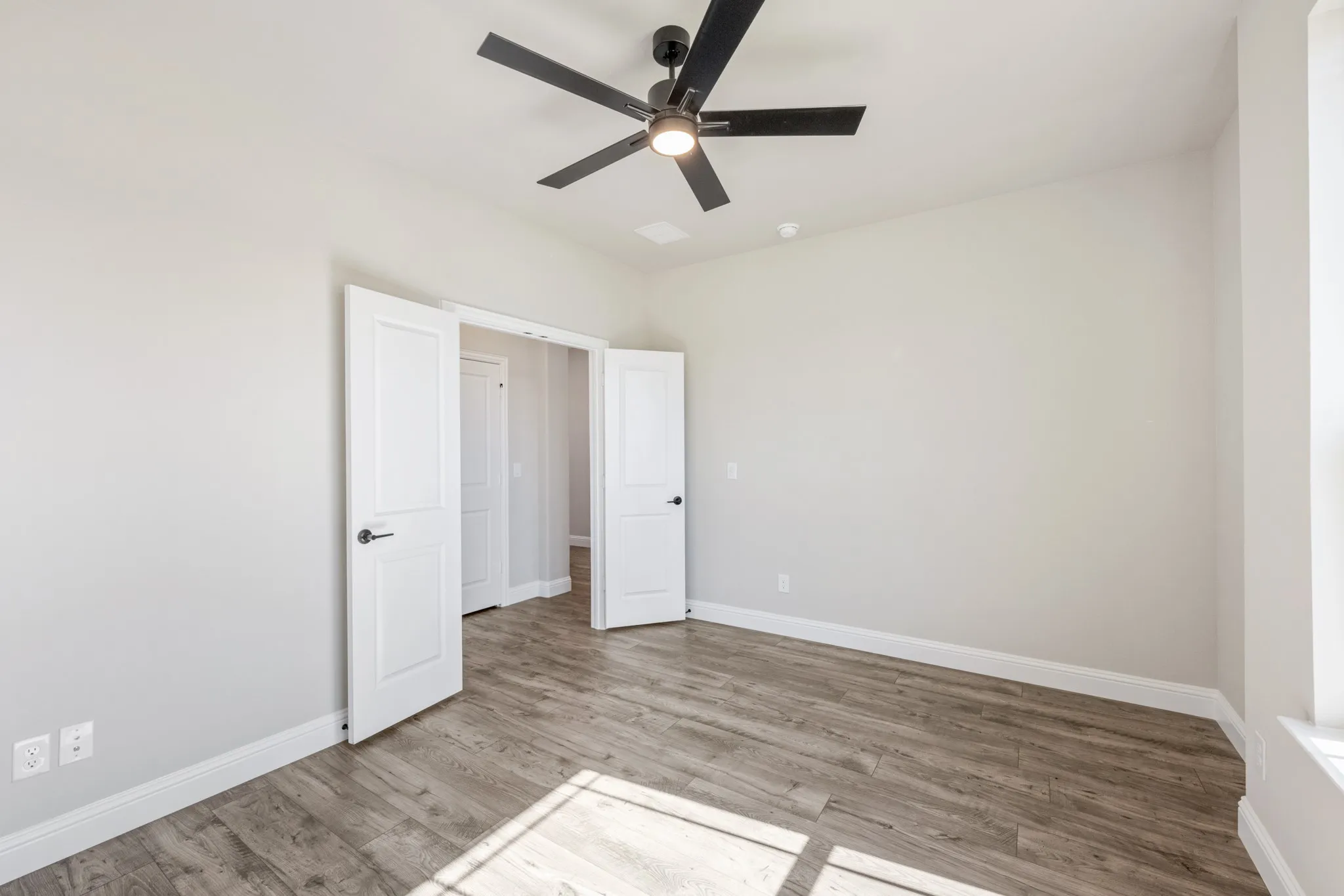 Single Family Residence For Sale in Fannin County , 1284 Emily Drive, Trenton, Texas 75490, 4 Bedroom, 4 Bathroom, 2 Garage spaces, 2,838 Sqft, built in 2025, mls#21328199, Real Estate Agent in Trenton, Homes For Sale in Fannin county, Homes For Sale in Trenton, Realtor in Trenton Texas, Real Estate Brokerage Independent Realty Texas, Luminita Cordes Realtor