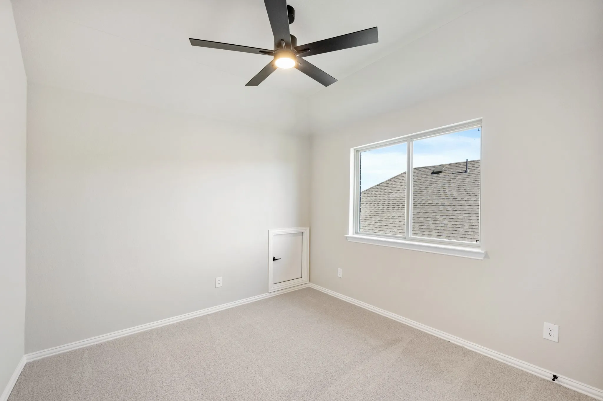 Single Family Residence For Sale in Fannin County , 1284 Emily Drive, Trenton, Texas 75490, 4 Bedroom, 4 Bathroom, 2 Garage spaces, 2,838 Sqft, built in 2025, mls#21328199, Real Estate Agent in Trenton, Homes For Sale in Fannin county, Homes For Sale in Trenton, Realtor in Trenton Texas, Real Estate Brokerage Independent Realty Texas, Luminita Cordes Realtor