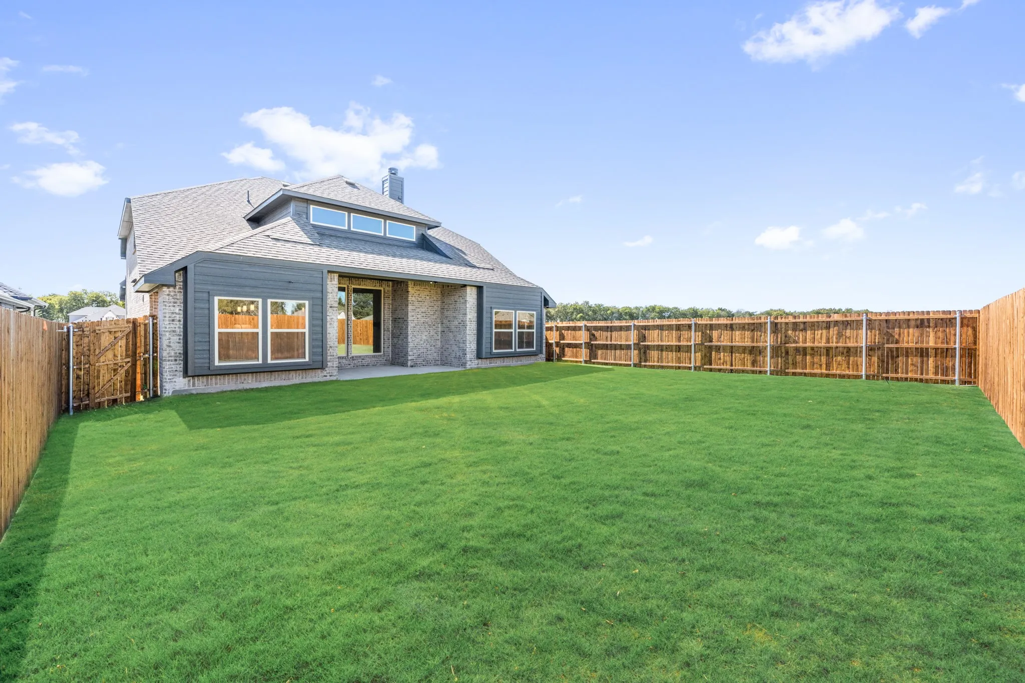 Single Family Residence For Sale in Fannin County , 1284 Emily Drive, Trenton, Texas 75490, 4 Bedroom, 4 Bathroom, 2 Garage spaces, 2,838 Sqft, built in 2025, mls#21328199, Real Estate Agent in Trenton, Homes For Sale in Fannin county, Homes For Sale in Trenton, Realtor in Trenton Texas, Real Estate Brokerage Independent Realty Texas, Luminita Cordes Realtor