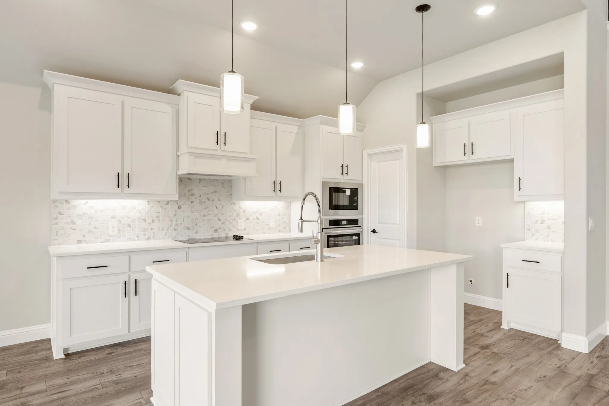 Single Family Residence For Sale in Fannin County , 1284 Emily Drive, Trenton, Texas 75490, 4 Bedroom, 4 Bathroom, 2 Garage spaces, 2,838 Sqft, built in 2025, mls#21328199, Real Estate Agent in Trenton, Homes For Sale in Fannin county, Homes For Sale in Trenton, Realtor in Trenton Texas, Real Estate Brokerage Independent Realty Texas, Luminita Cordes Realtor