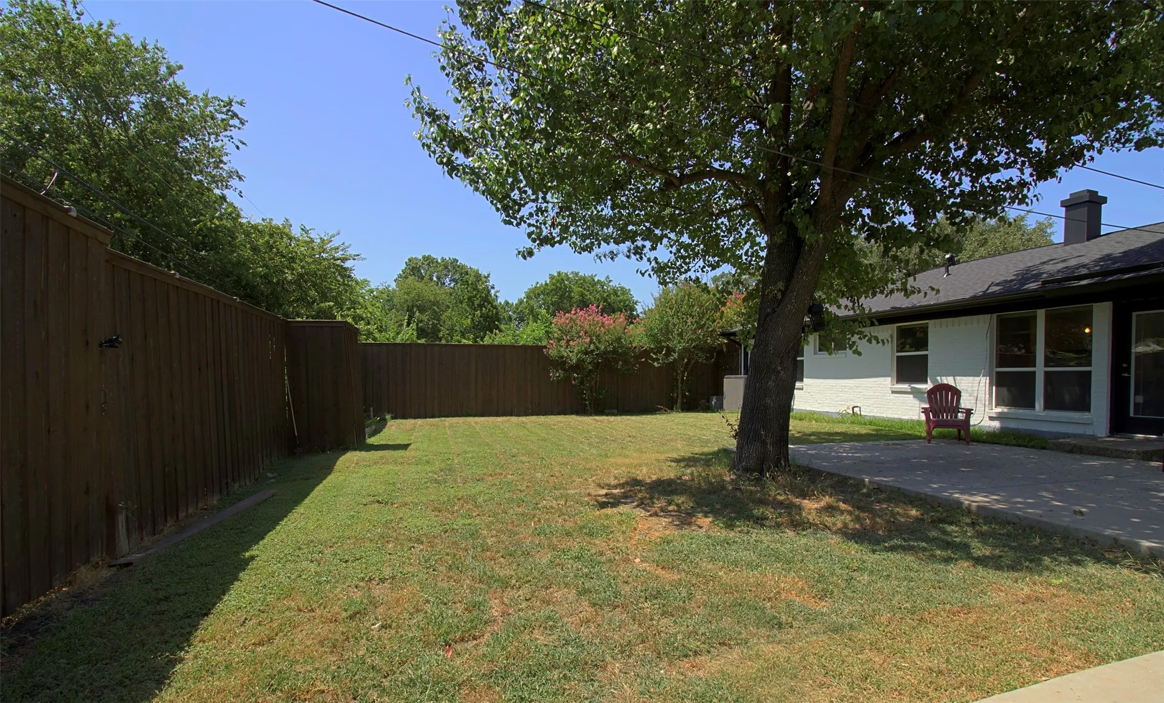 Single Family Residence For Sale in Dallas County , 12220 Eunice Street, Farmers Branch, Texas 75234, 4 Bedroom, 2 Bathroom, 2 Garage spaces, 1,666 Sqft, built in 1958, mls#21327560, Real Estate Agent in Farmers Branch, Homes For Sale in Dallas county, Homes For Sale in Farmers Branch, Realtor in Farmers Branch Texas, Real Estate Brokerage Independent Realty Texas, Luminita Cordes Realtor