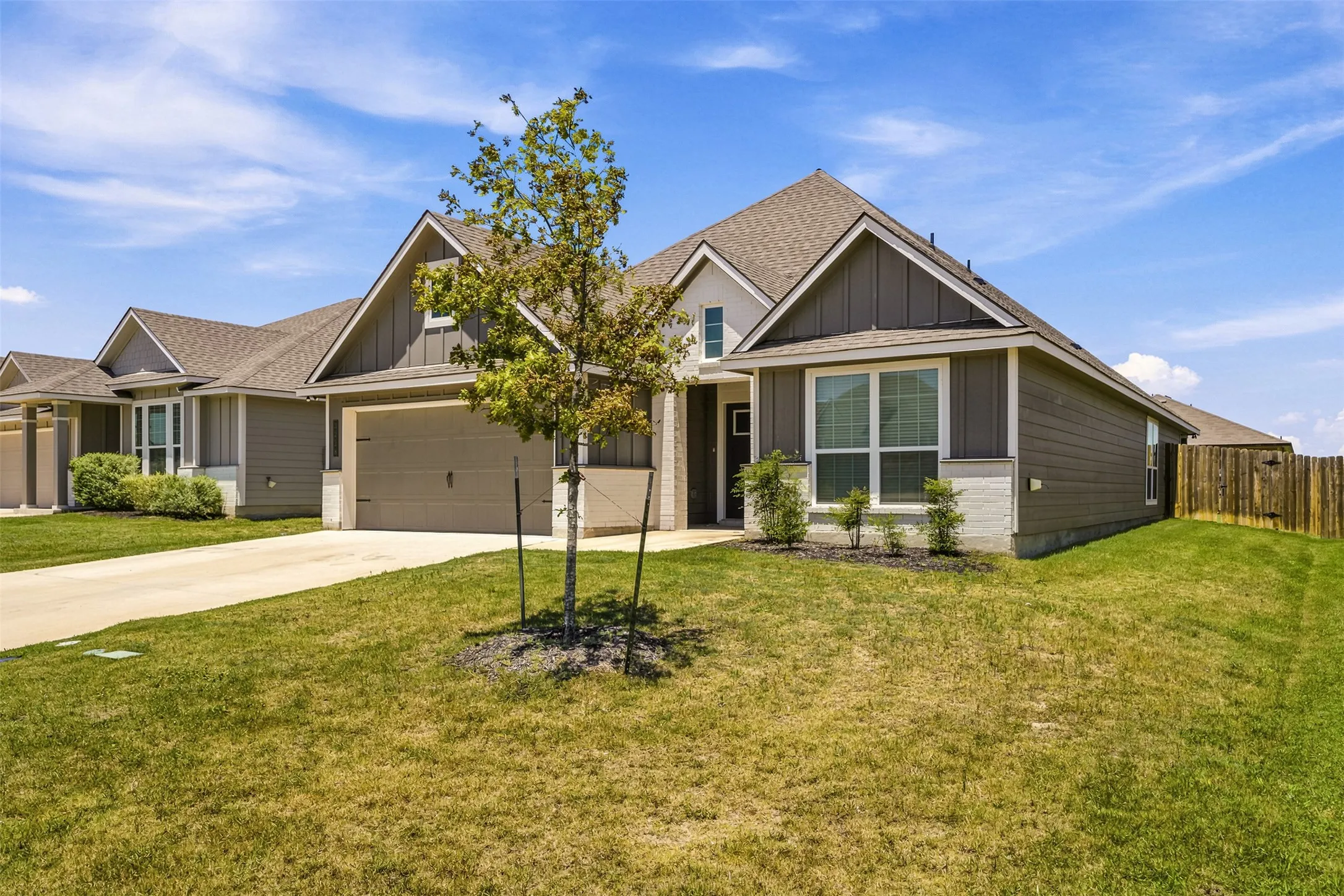 Single Family Residence For Sale in Mc Lennan County , 3228 Dottavio Road, Waco, Texas 76655, 4 Bedroom, 3 Bathroom, 2 Garage spaces, 2,121 Sqft, built in 2022, mls#21318610, Real Estate Agent in Waco, Homes For Sale in Mc Lennan county, Homes For Sale in Waco, Realtor in Waco Texas, Real Estate Brokerage Independent Realty Texas, Luminita Cordes Realtor