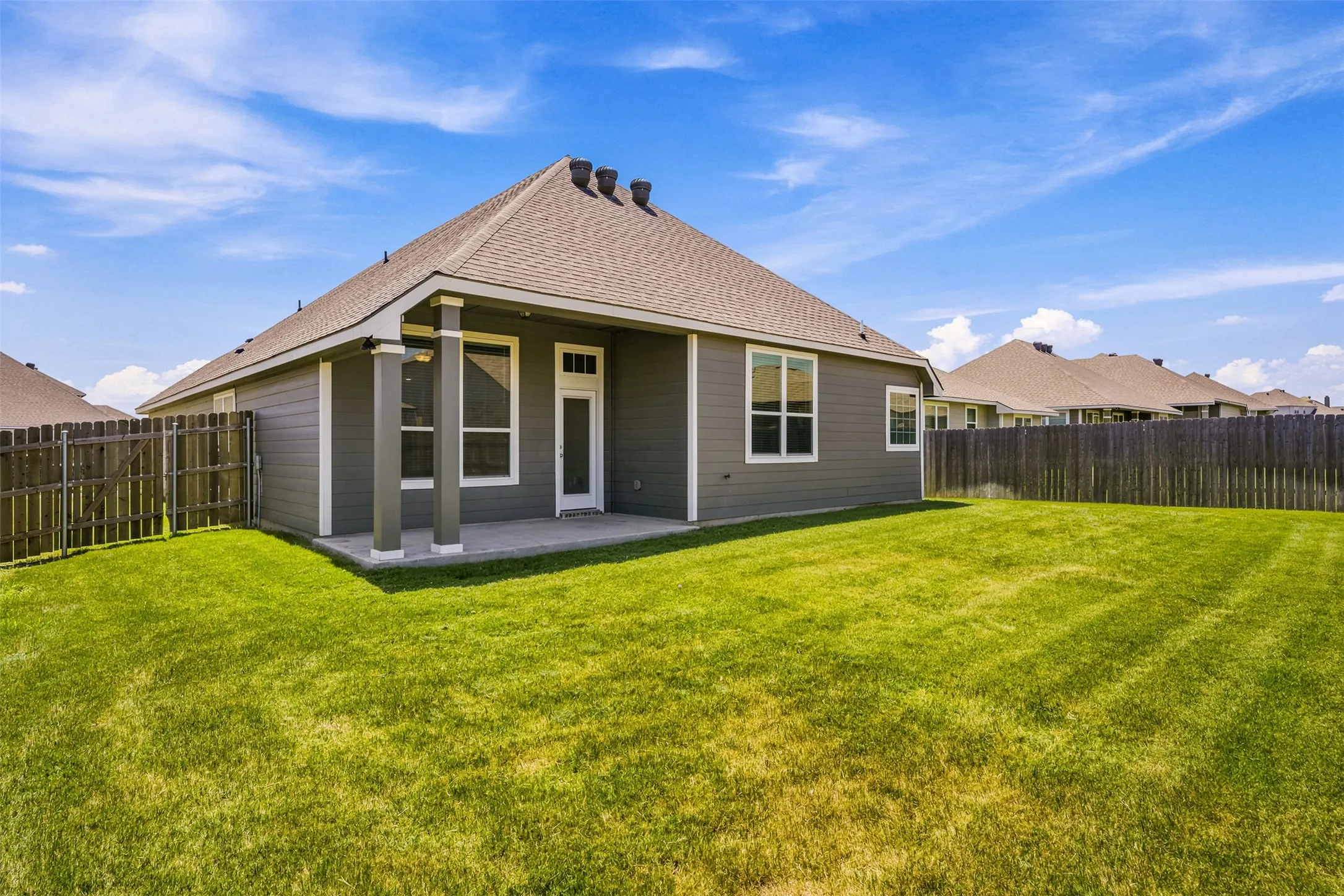 Single Family Residence For Sale in Mc Lennan County , 3228 Dottavio Road, Waco, Texas 76655, 4 Bedroom, 3 Bathroom, 2 Garage spaces, 2,121 Sqft, built in 2022, mls#21318610, Real Estate Agent in Waco, Homes For Sale in Mc Lennan county, Homes For Sale in Waco, Realtor in Waco Texas, Real Estate Brokerage Independent Realty Texas, Luminita Cordes Realtor