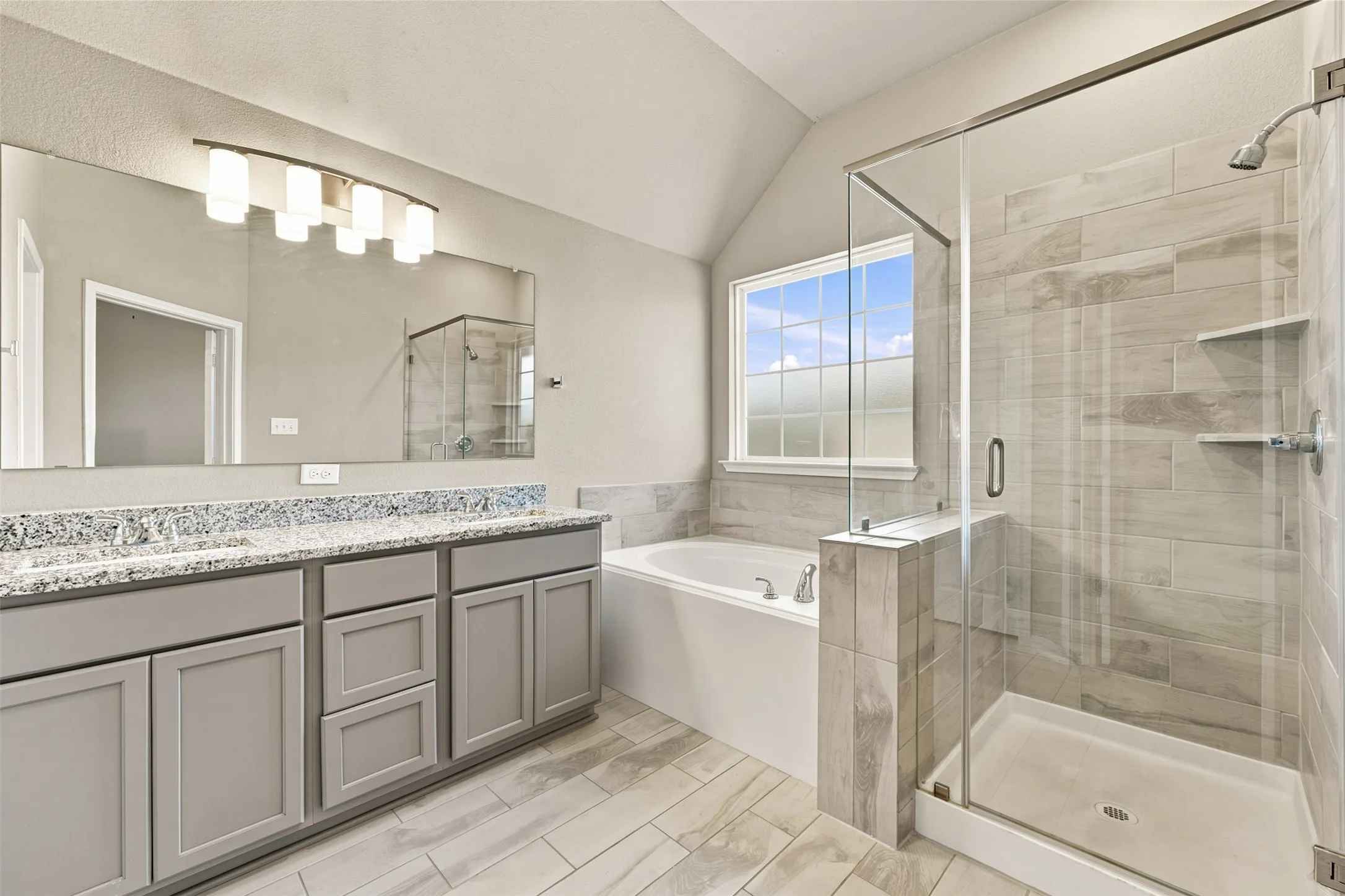 Single Family Residence For Sale in Mc Lennan County , 3228 Dottavio Road, Waco, Texas 76655, 4 Bedroom, 3 Bathroom, 2 Garage spaces, 2,121 Sqft, built in 2022, mls#21318610, Real Estate Agent in Waco, Homes For Sale in Mc Lennan county, Homes For Sale in Waco, Realtor in Waco Texas, Real Estate Brokerage Independent Realty Texas, Luminita Cordes Realtor