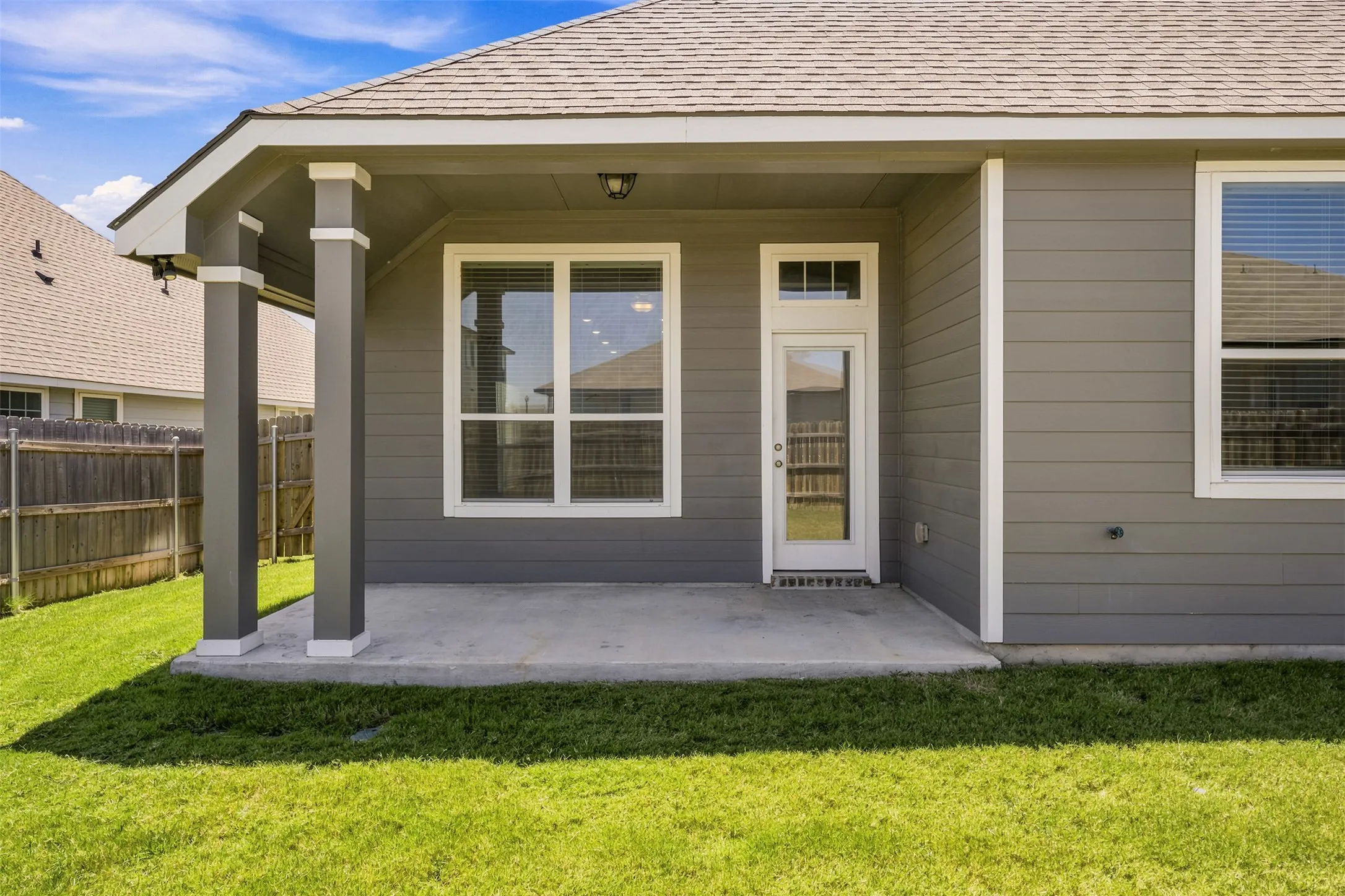 Single Family Residence For Sale in Mc Lennan County , 3228 Dottavio Road, Waco, Texas 76655, 4 Bedroom, 3 Bathroom, 2 Garage spaces, 2,121 Sqft, built in 2022, mls#21318610, Real Estate Agent in Waco, Homes For Sale in Mc Lennan county, Homes For Sale in Waco, Realtor in Waco Texas, Real Estate Brokerage Independent Realty Texas, Luminita Cordes Realtor