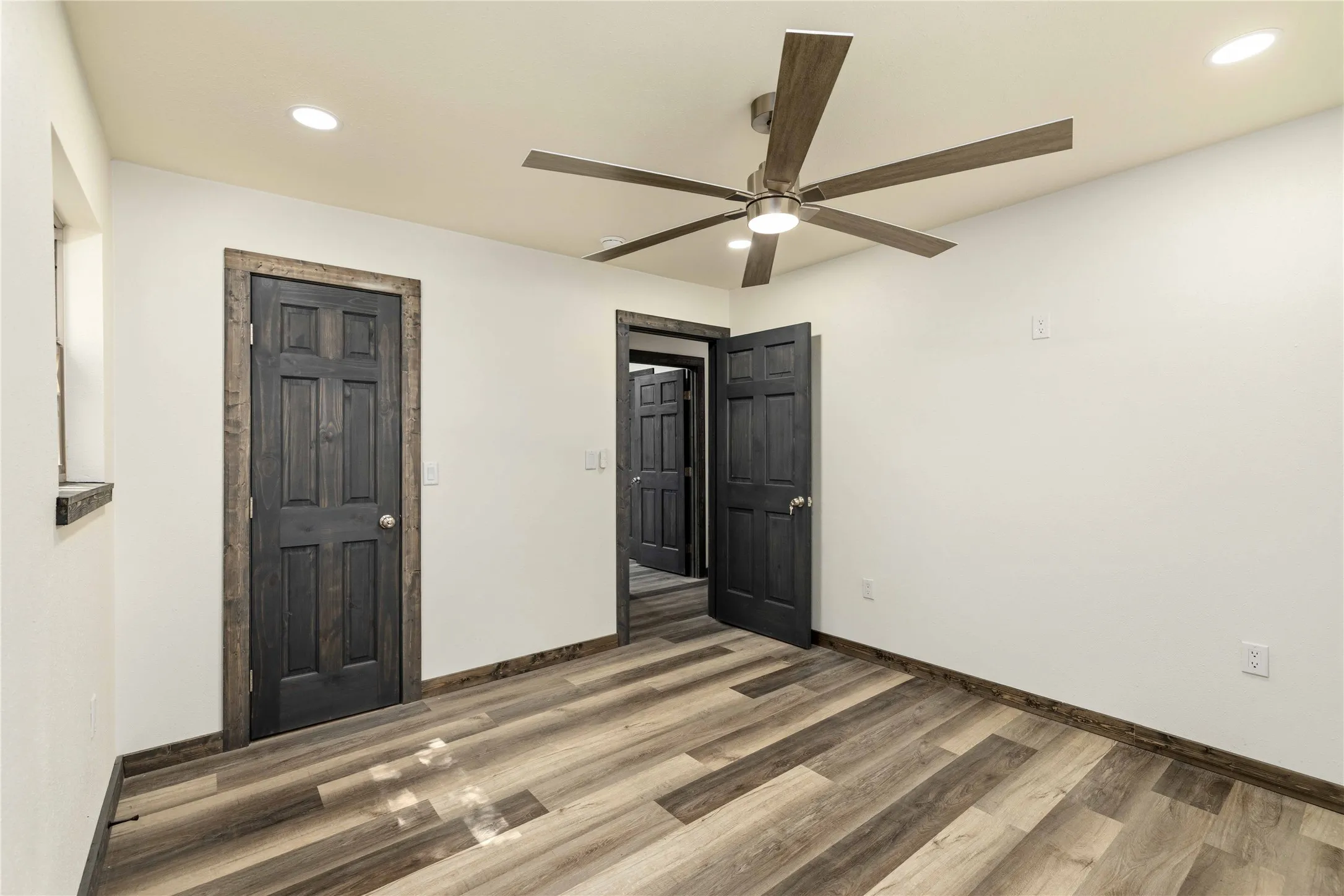 Single Family Residence For Sale in Coleman County , 809 W Liveoak Street, Coleman, Texas 76834, 3 Bedroom, 2 Bathroom, Garage spaces, 2,076 Sqft, built in 0, mls#21328201, Real Estate Agent in Coleman, Homes For Sale in Coleman county, Homes For Sale in Coleman, Realtor in Coleman Texas, Real Estate Brokerage Independent Realty Texas, Luminita Cordes Realtor