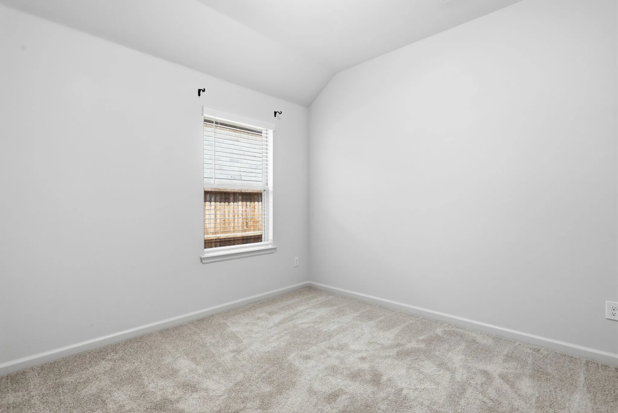 Single Family Residence For Sale in Kaufman County , 2430 Bathwick Lane, Forney, Texas 75126, 3 Bedroom, 2 Bathroom, 2 Garage spaces, 1,743 Sqft, built in 2023, mls#21328101, Real Estate Agent in Forney, Homes For Sale in Kaufman county, Homes For Sale in Forney, Realtor in Forney Texas, Real Estate Brokerage Independent Realty Texas, Luminita Cordes Realtor