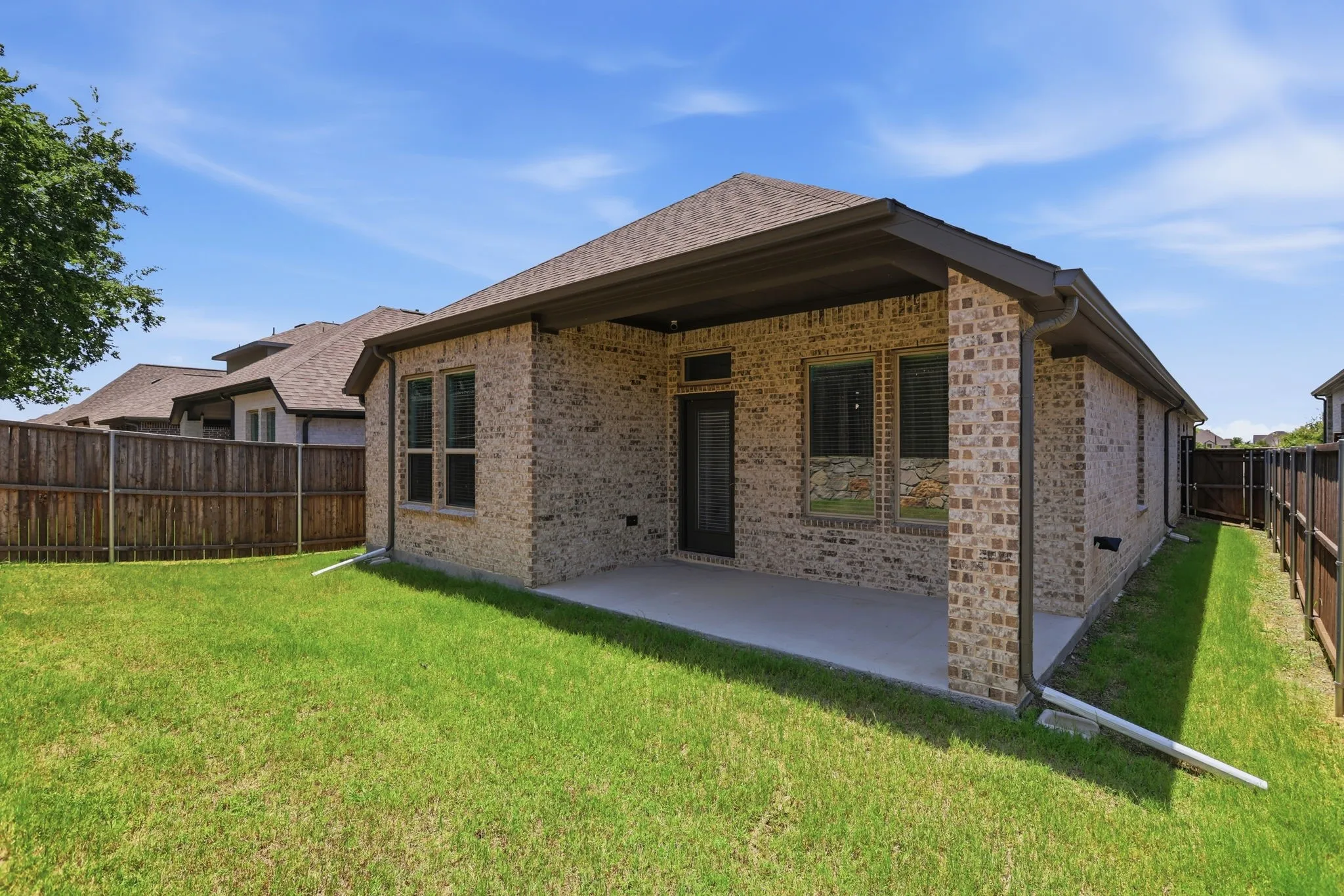 Single Family Residence For Sale in Kaufman County , 2430 Bathwick Lane, Forney, Texas 75126, 3 Bedroom, 2 Bathroom, 2 Garage spaces, 1,743 Sqft, built in 2023, mls#21328101, Real Estate Agent in Forney, Homes For Sale in Kaufman county, Homes For Sale in Forney, Realtor in Forney Texas, Real Estate Brokerage Independent Realty Texas, Luminita Cordes Realtor