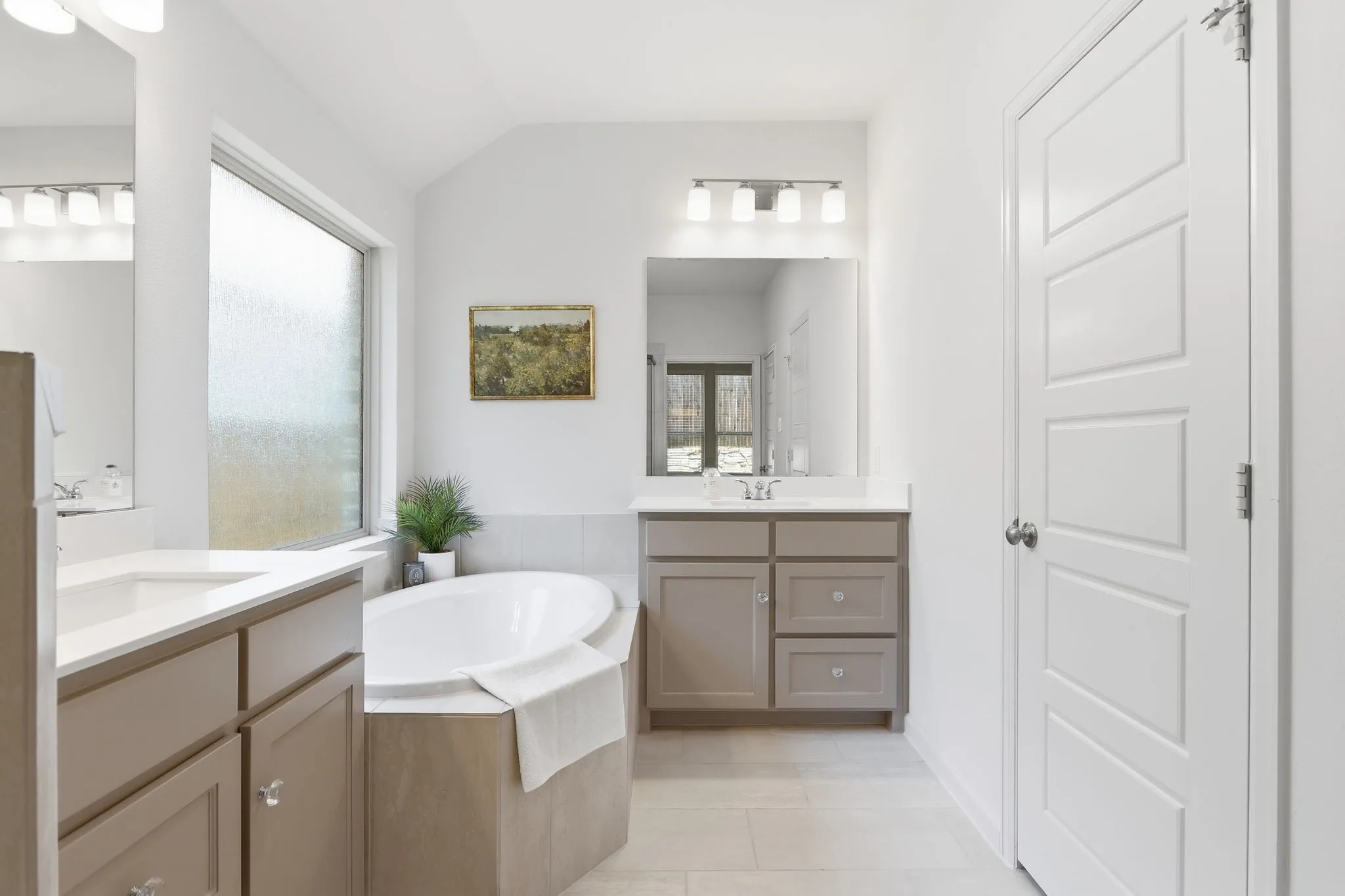 Single Family Residence For Sale in Kaufman County , 2430 Bathwick Lane, Forney, Texas 75126, 3 Bedroom, 2 Bathroom, 2 Garage spaces, 1,743 Sqft, built in 2023, mls#21328101, Real Estate Agent in Forney, Homes For Sale in Kaufman county, Homes For Sale in Forney, Realtor in Forney Texas, Real Estate Brokerage Independent Realty Texas, Luminita Cordes Realtor