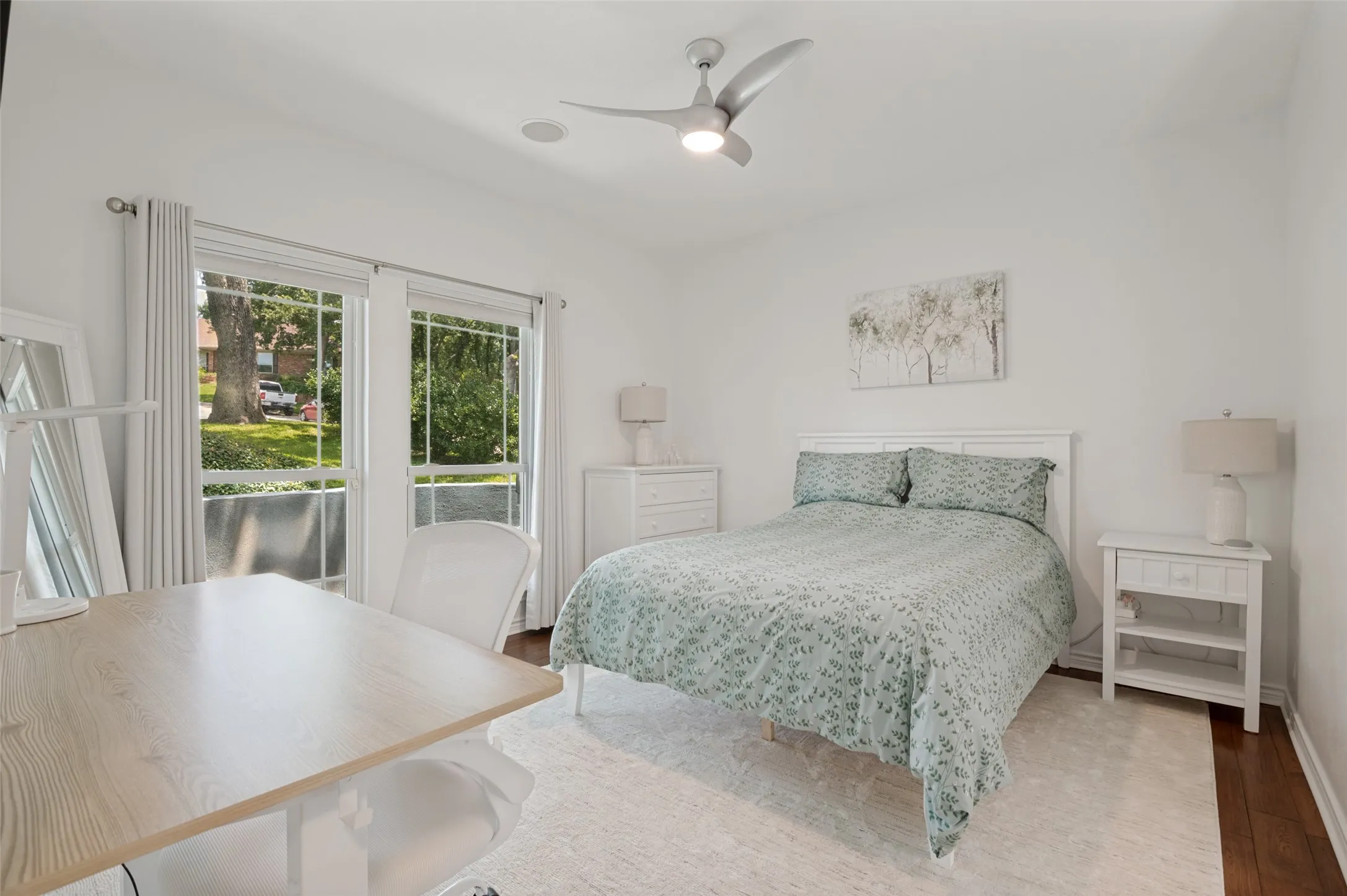 2nd Bedroom Suite