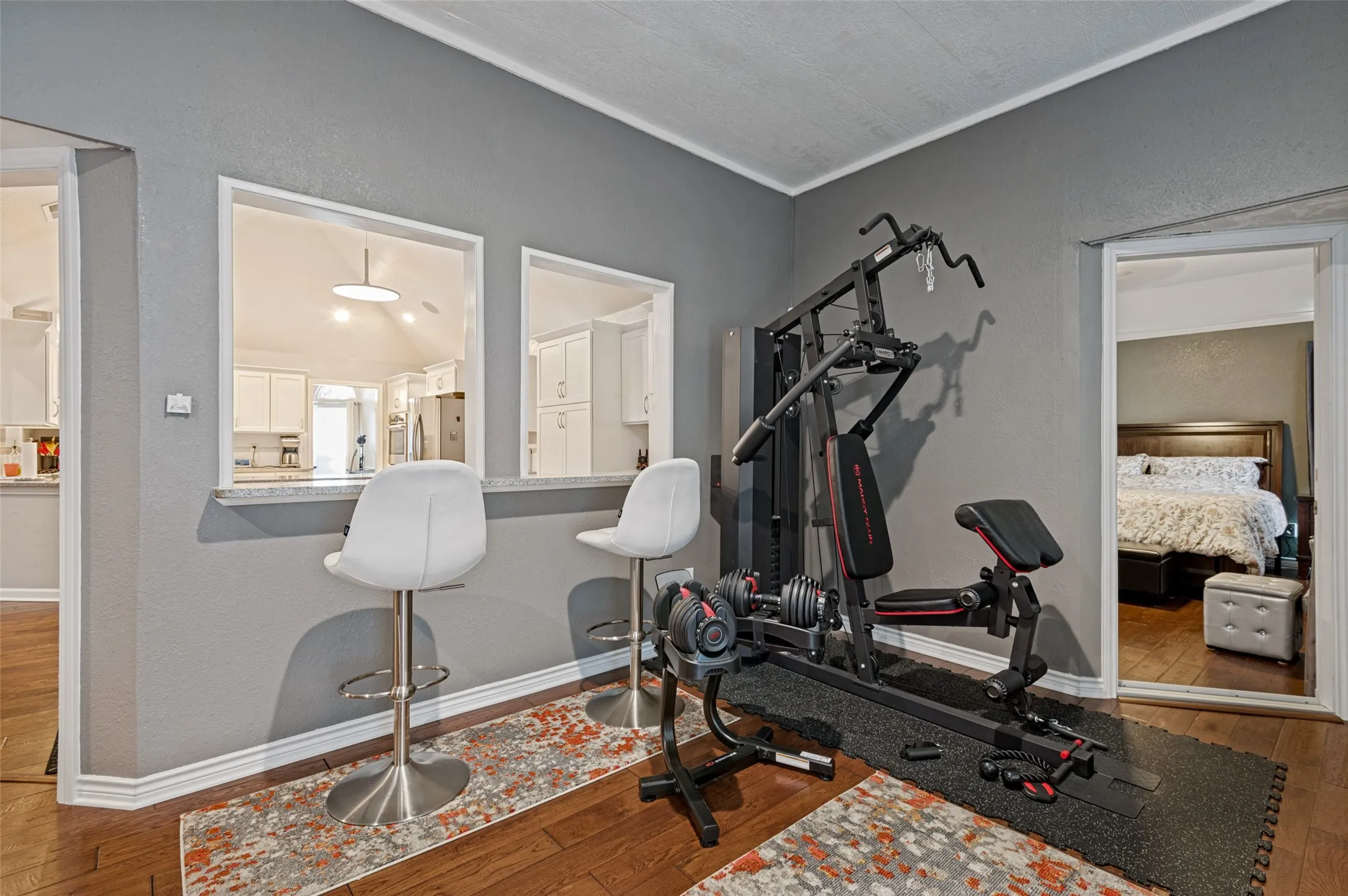 Single Family Residence For Sale in Tarrant County , 2708 Monarch Drive, Arlington, Texas 76006, 3 Bedroom, 3 Bathroom, 4 Garage spaces, 3,005 Sqft, built in 1986, mls#21328219, Real Estate Agent in Arlington, Homes For Sale in Tarrant county, Homes For Sale in Arlington, Realtor in Arlington Texas, Real Estate Brokerage Independent Realty Texas, Luminita Cordes Realtor