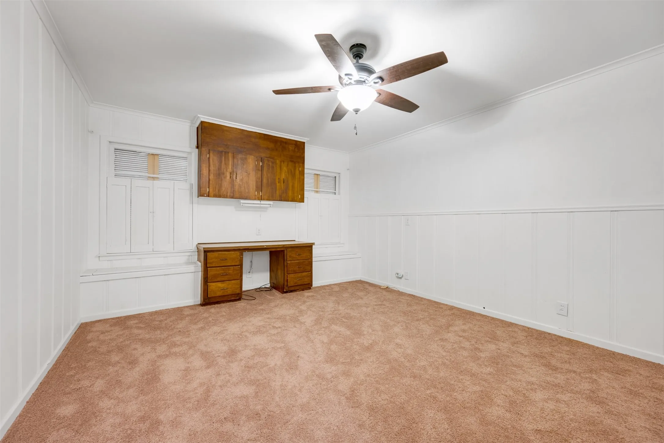Single Family Residence For Sale in Smith County , 3424 Martha Street, Tyler, Texas 75702, 3 Bedroom, 2 Bathroom, Garage spaces, 2,311 Sqft, built in 1957, mls#21325516, Real Estate Agent in Tyler, Homes For Sale in Smith county, Homes For Sale in Tyler, Realtor in Tyler Texas, Real Estate Brokerage Independent Realty Texas, Luminita Cordes Realtor