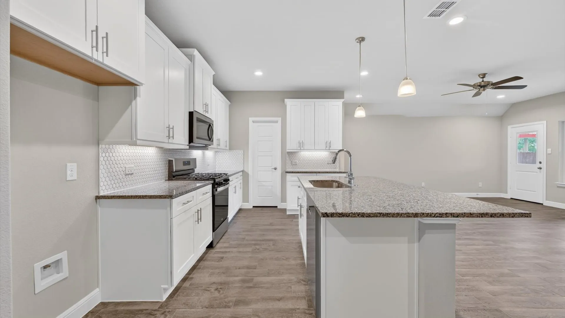 Single Family Residence For Sale in Hood County , 243 SANDSTONE Circle, Granbury, Texas 76048, 4 Bedrooms, 2 Bathrooms, 2 Garage spaces, 2,314 Sqft, built in 2026, Price $386,115, mls#21325274, Real Estate Agent in Granbury, Homes For Sale in Hood county, Homes For Sale in Granbury, Realtor in Granbury Texas, Real Estate Brokerage Independent Realty Texas, Luminita Cordes Realtor