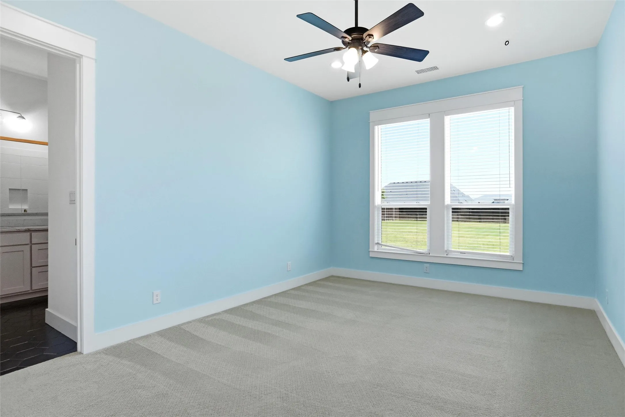 Single Family Residence For Sale in Ellis County , 4411 Azalea Way, Midlothian, Texas 76065, 5 Bedrooms, 4 Bathrooms, 3 Garage spaces, 3,838 Sqft, built in 2021, Price $1,124,999, mls#21327622, Real Estate Agent in Midlothian, Homes For Sale in Ellis county, Homes For Sale in Midlothian, Realtor in Midlothian Texas, Real Estate Brokerage Independent Realty Texas, Luminita Cordes Realtor