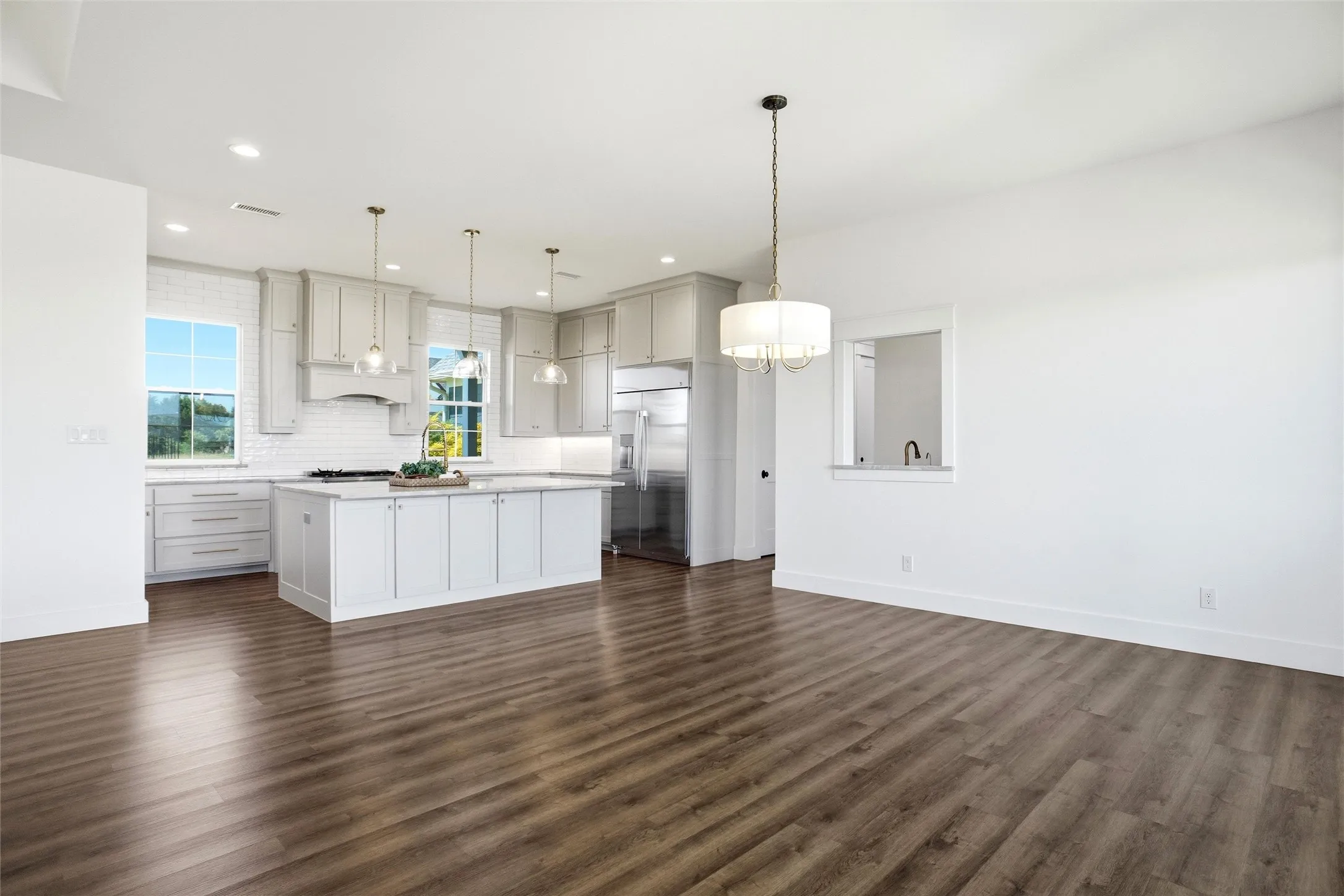 Single Family Residence For Sale in Ellis County , 4411 Azalea Way, Midlothian, Texas 76065, 5 Bedrooms, 4 Bathrooms, 3 Garage spaces, 3,838 Sqft, built in 2021, Price $1,124,999, mls#21327622, Real Estate Agent in Midlothian, Homes For Sale in Ellis county, Homes For Sale in Midlothian, Realtor in Midlothian Texas, Real Estate Brokerage Independent Realty Texas, Luminita Cordes Realtor