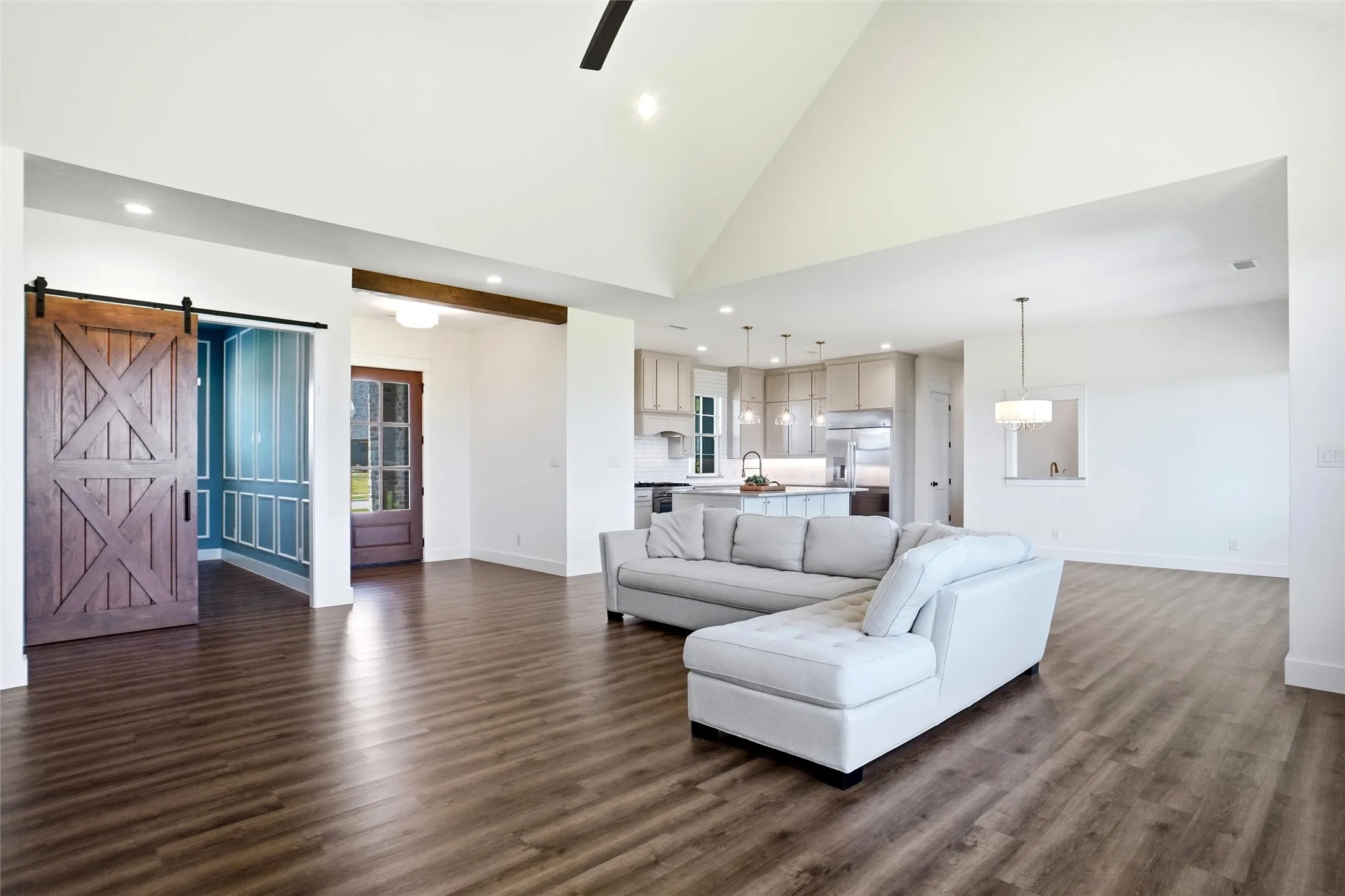 Single Family Residence For Sale in Ellis County , 4411 Azalea Way, Midlothian, Texas 76065, 5 Bedrooms, 4 Bathrooms, 3 Garage spaces, 3,838 Sqft, built in 2021, Price $1,124,999, mls#21327622, Real Estate Agent in Midlothian, Homes For Sale in Ellis county, Homes For Sale in Midlothian, Realtor in Midlothian Texas, Real Estate Brokerage Independent Realty Texas, Luminita Cordes Realtor