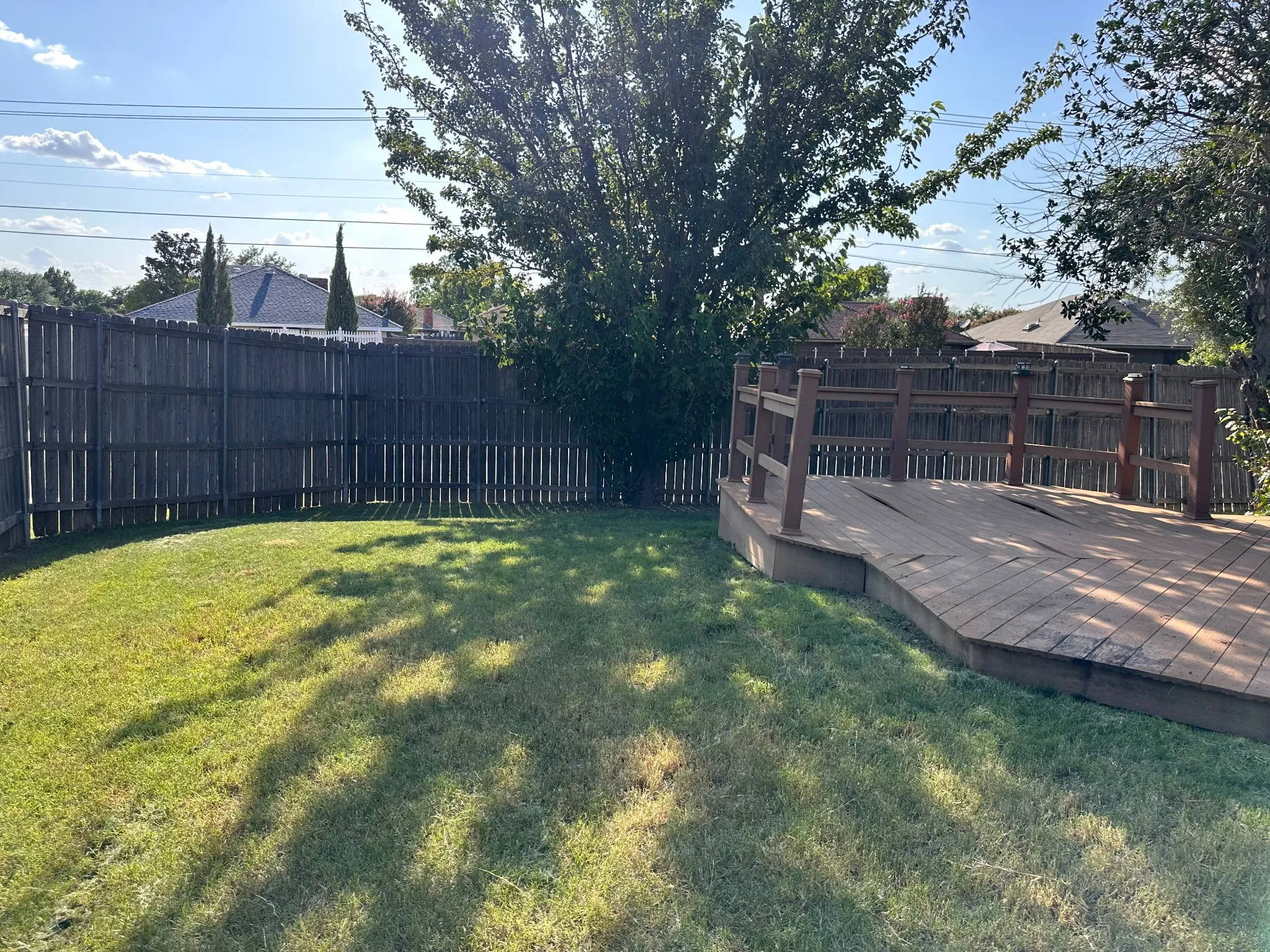 Single Family Residence For Sale in Denton County , 3701 Clover Hill Lane, Carrollton, Texas 75007, 2 Bedroom, 2 Bathroom, 2 Garage spaces, 1,271 Sqft, built in 1982, mls#21323207, Real Estate Agent in Carrollton, Homes For Sale in Denton county, Homes For Sale in Carrollton, Realtor in Carrollton Texas, Real Estate Brokerage Independent Realty Texas, Luminita Cordes Realtor