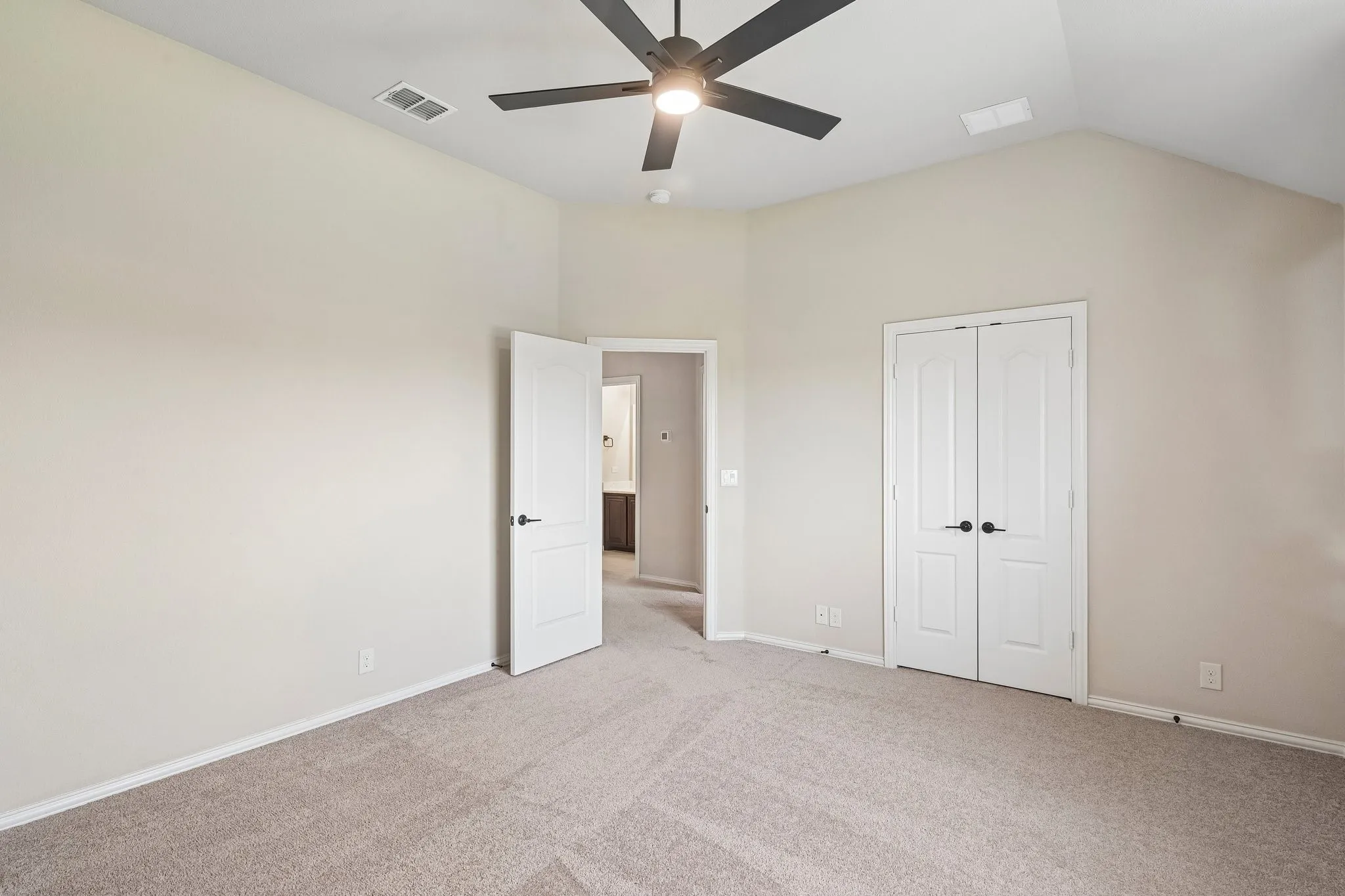 2nd floor bedroom #4