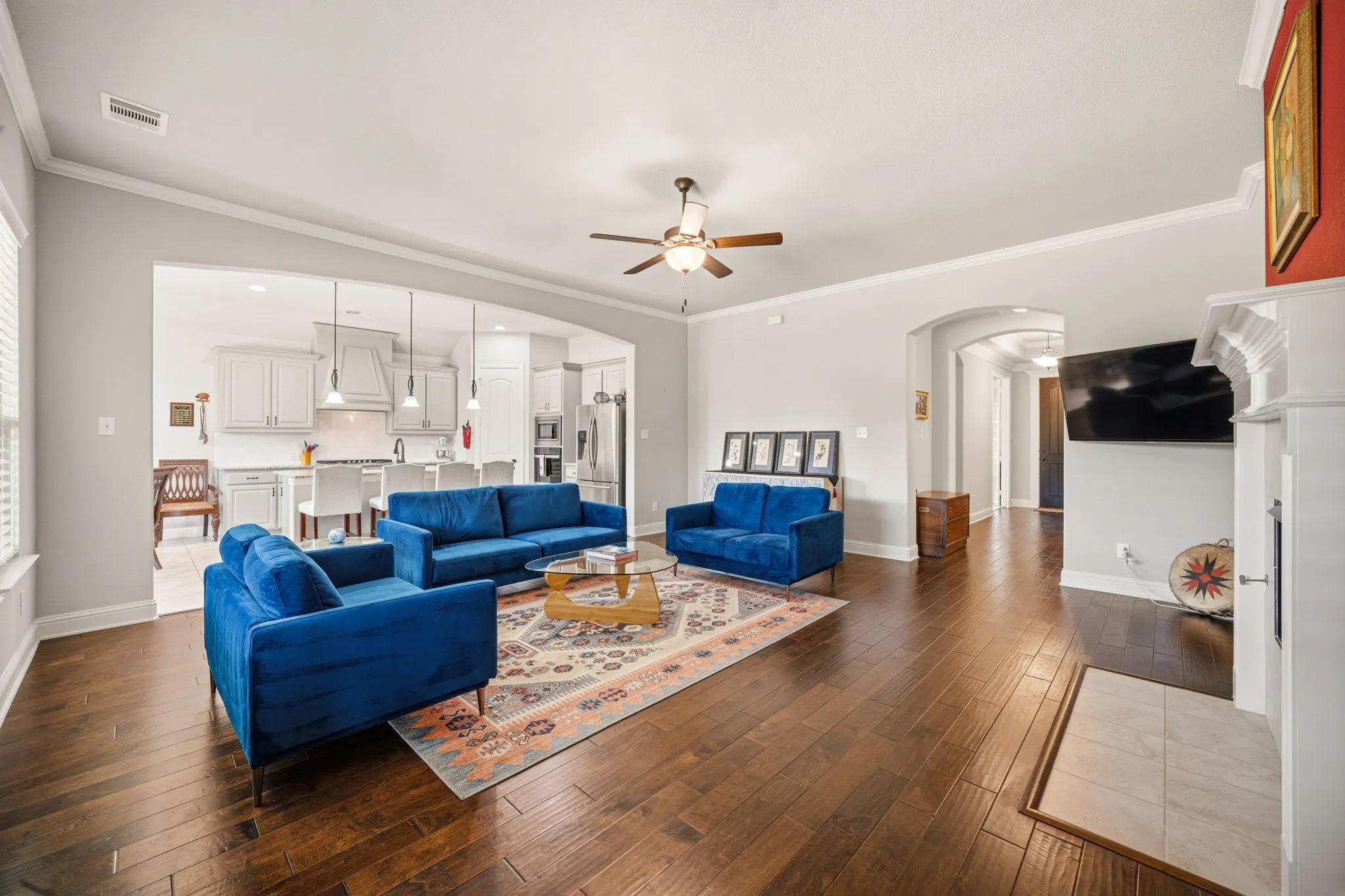 Single Family Residence For Sale in Ellis County , 134 Water Garden Drive, Waxahachie, Texas 75165, 4 Bedroom, 3 Bathroom, 3 Garage spaces, 2,598 Sqft, built in 2017, mls#21328159, Real Estate Agent in Waxahachie, Homes For Sale in Ellis county, Homes For Sale in Waxahachie, Realtor in Waxahachie Texas, Real Estate Brokerage Independent Realty Texas, Luminita Cordes Realtor