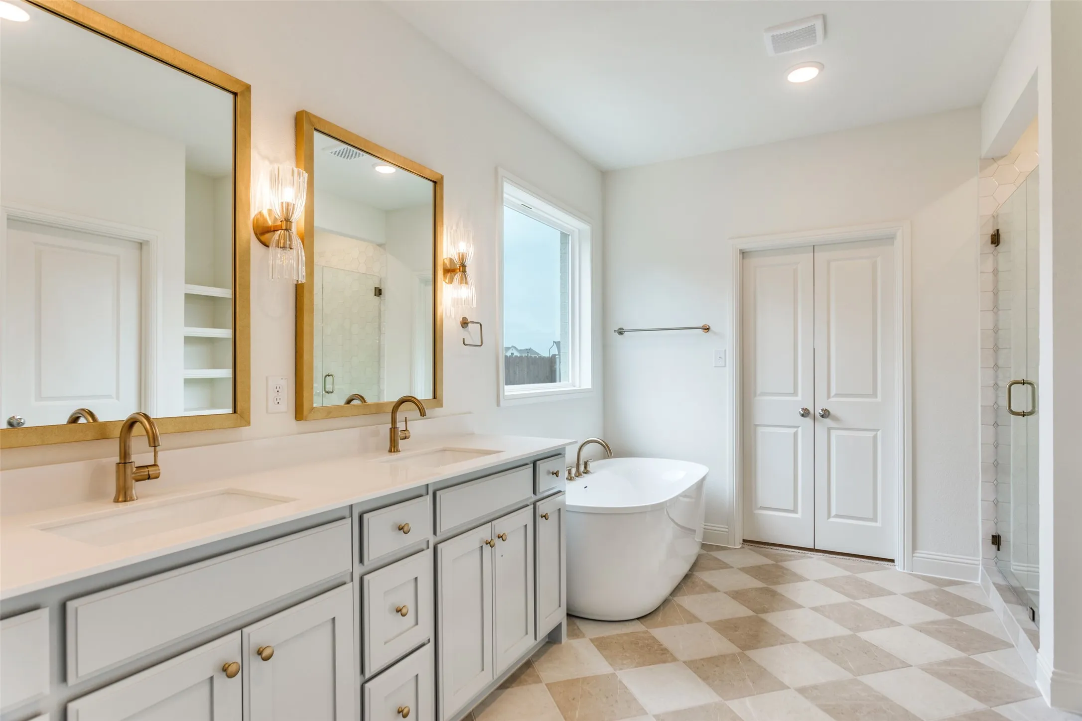 Single Family Residence For Sale in Parker County , 850 Meadow Place Drive, Willow Park, Texas 76087, 4 Bedroom, 3 Bathroom, 2 Garage spaces, 2,914 Sqft, built in 2026, mls#21318955, Real Estate Agent in Willow Park, Homes For Sale in Parker county, Homes For Sale in Willow Park, Realtor in Willow Park Texas, Real Estate Brokerage Independent Realty Texas, Luminita Cordes Realtor