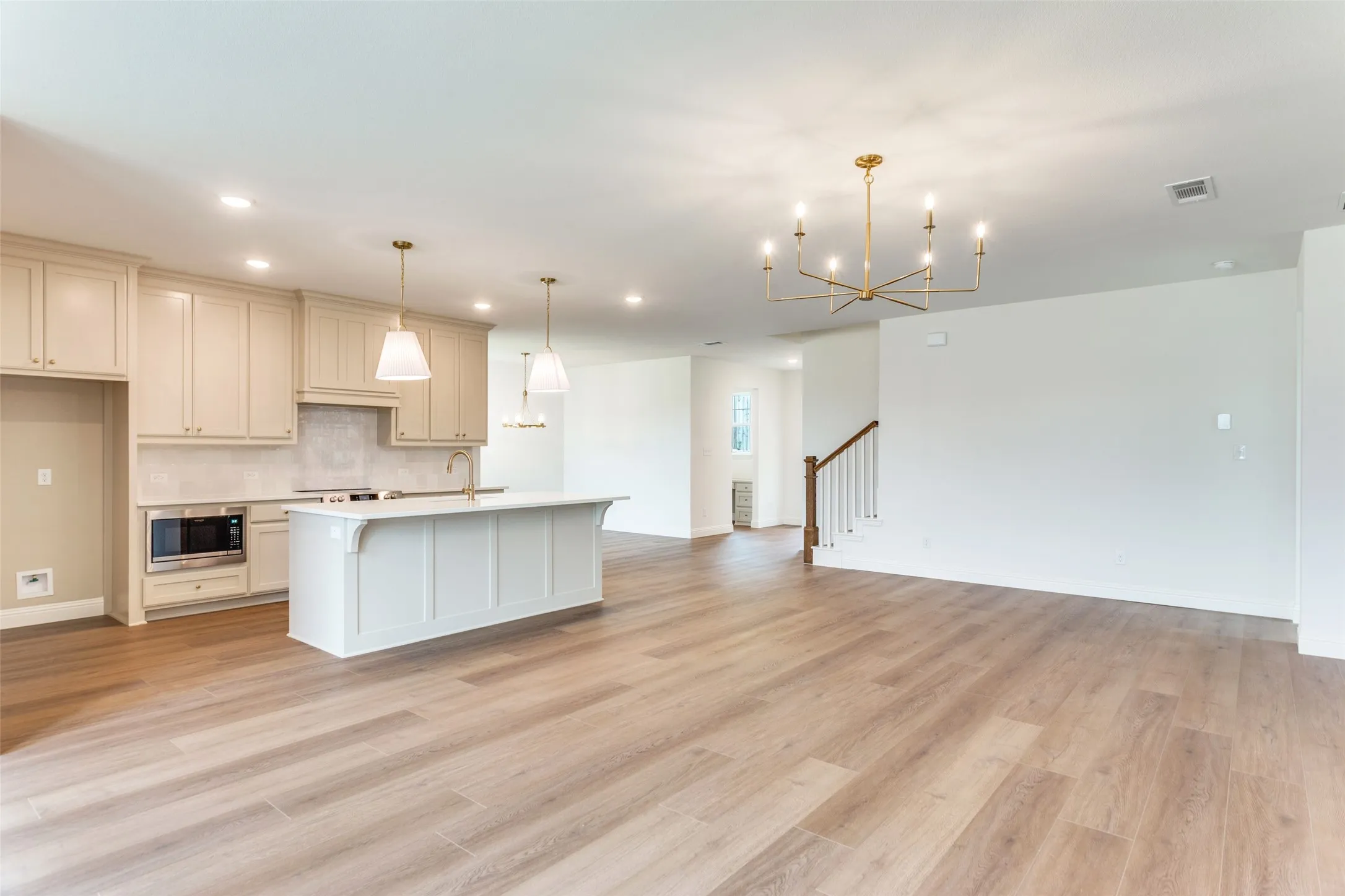 Single Family Residence For Sale in Parker County , 850 Meadow Place Drive, Willow Park, Texas 76087, 4 Bedroom, 3 Bathroom, 2 Garage spaces, 2,914 Sqft, built in 2026, mls#21318955, Real Estate Agent in Willow Park, Homes For Sale in Parker county, Homes For Sale in Willow Park, Realtor in Willow Park Texas, Real Estate Brokerage Independent Realty Texas, Luminita Cordes Realtor