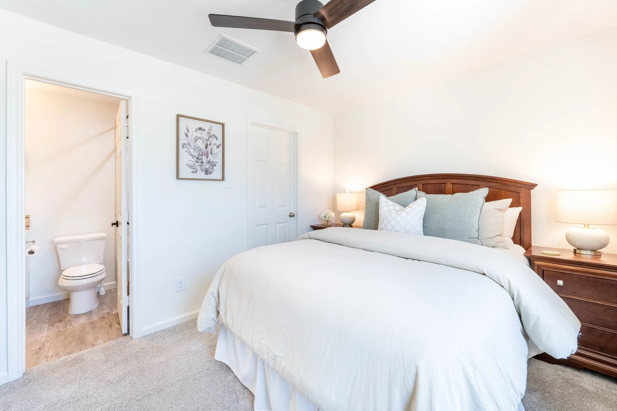 Single Family Residence For Sale in Dallas County , 7104 Bayhill Lane, Rowlett, Texas 75088, 4 Bedroom, 3 Bathroom, 2 Garage spaces, 2,206 Sqft, built in 2022, Price $399,900, mls#21327996, Real Estate Agent in Rowlett, Homes For Sale in Dallas county, Homes For Sale in Rowlett, Realtor in Rowlett Texas, Real Estate Brokerage Independent Realty Texas, Luminita Cordes Realtor