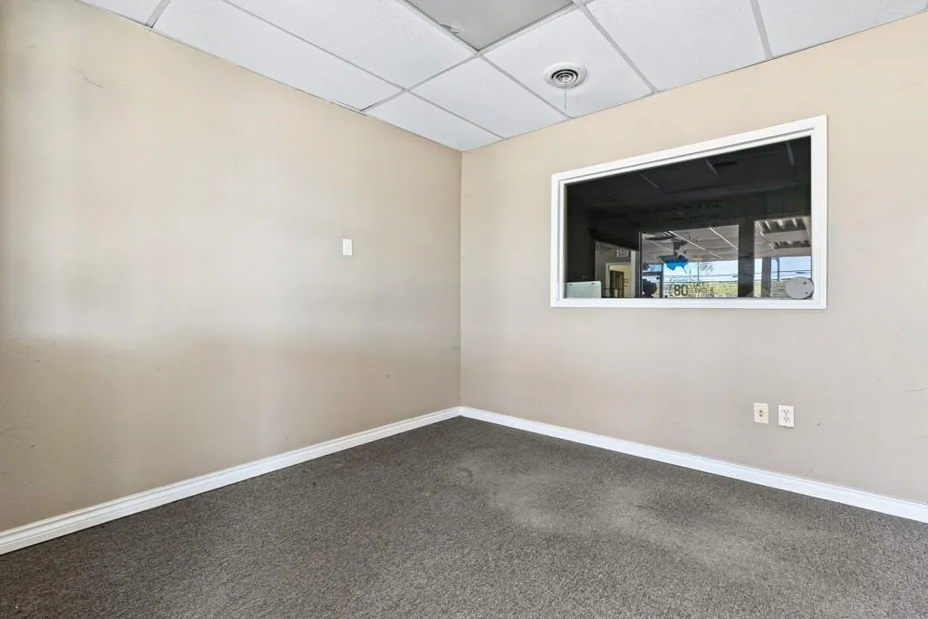 Warehouse For Sale in Kaufman County , 5878 W US Highway 80, Terrell, Texas 75160, 0, 0, Garage spaces, 0 Sqft, built in 1976, Price $1,499,900, mls#21328232, Real Estate Agent in Terrell, Homes For Sale in Kaufman county, Homes For Sale in Terrell, Realtor in Terrell Texas, Real Estate Brokerage Independent Realty Texas, Luminita Cordes Realtor