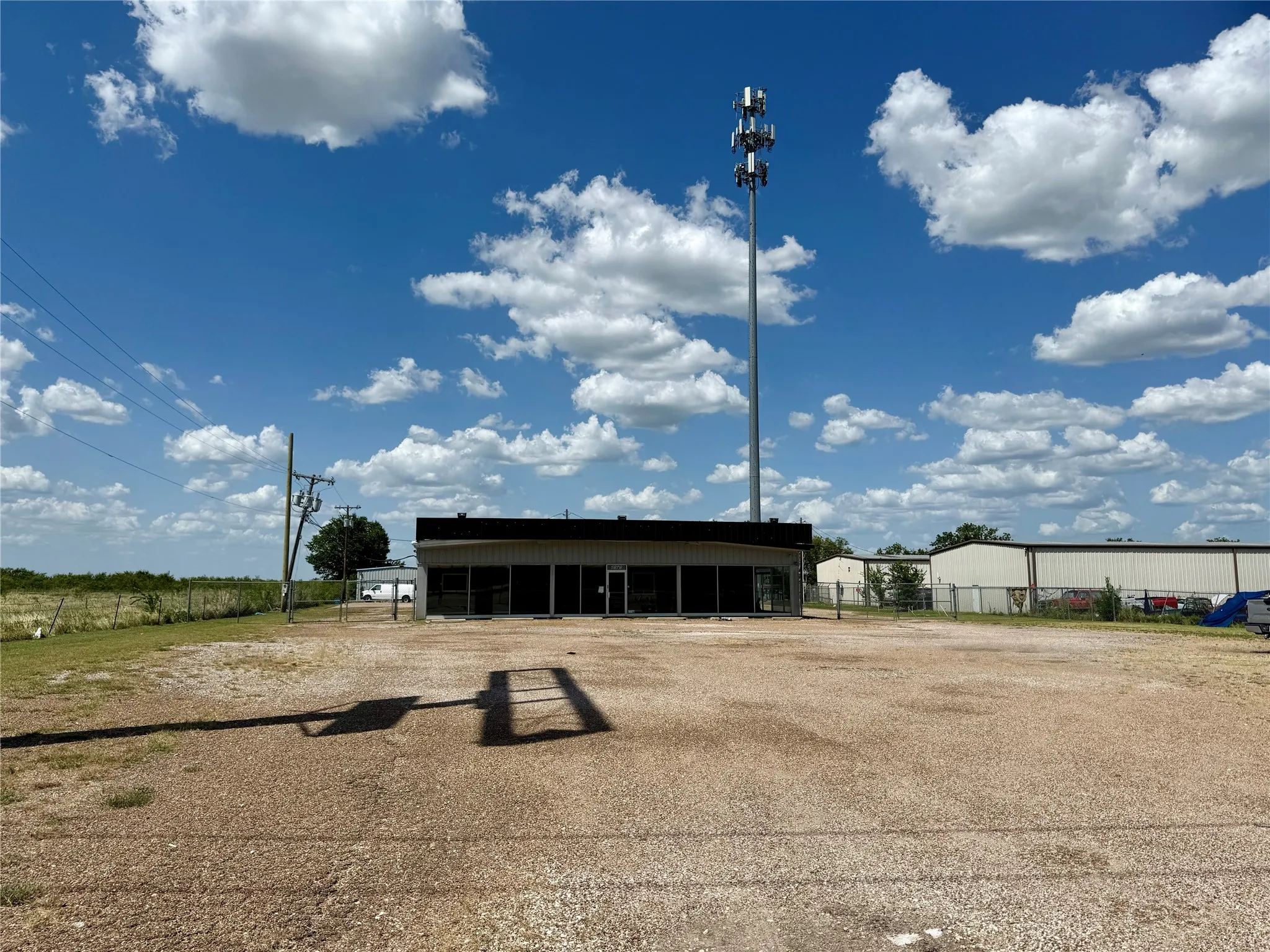 Warehouse For Sale in Kaufman County , 5878 W US Highway 80, Terrell, Texas 75160, 0, 0, Garage spaces, 0 Sqft, built in 1976, Price $1,499,900, mls#21328232, Real Estate Agent in Terrell, Homes For Sale in Kaufman county, Homes For Sale in Terrell, Realtor in Terrell Texas, Real Estate Brokerage Independent Realty Texas, Luminita Cordes Realtor
