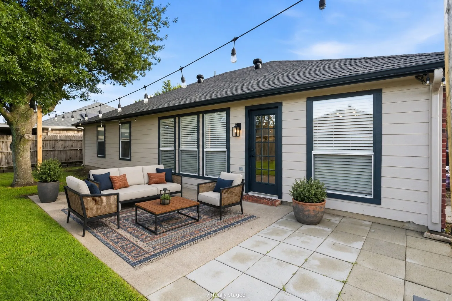You'll love this backyard! Great for your bbq, creating a firepit, and even putting in a pool