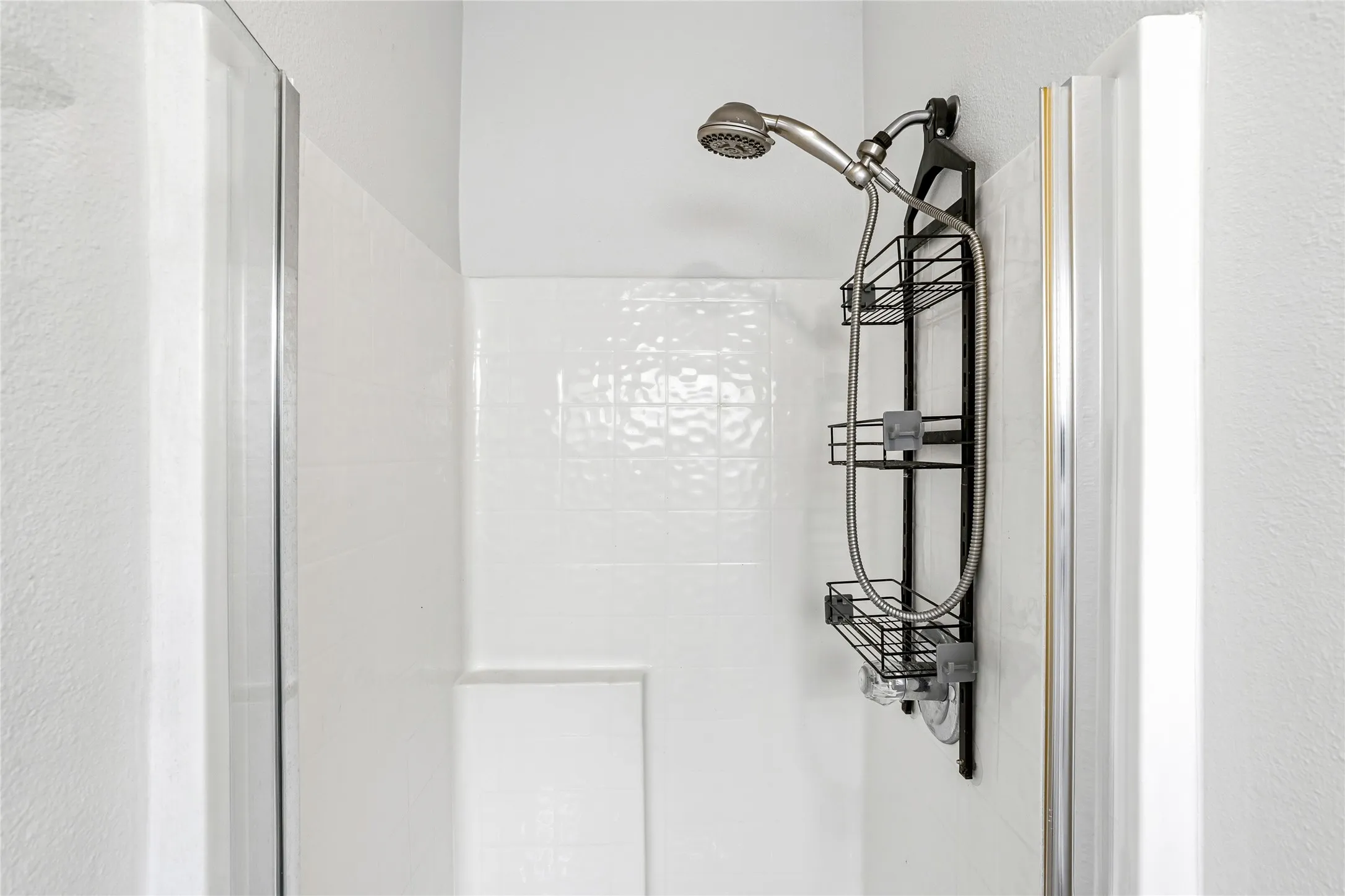 A walk-in shower is a perfect addition to the garden soaker tub