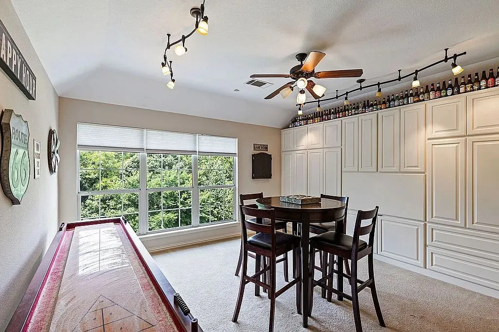 Townhouse For Sale in Dallas County , 6303 Wildlife Trail, Garland, Texas 75044, 3 Bedroom, 3 Bathroom, 2 Garage spaces, 2,267 Sqft, built in 2008, mls#21327762, Real Estate Agent in Garland, Homes For Sale in Dallas county, Homes For Sale in Garland, Realtor in Garland Texas, Real Estate Brokerage Independent Realty Texas, Luminita Cordes Realtor