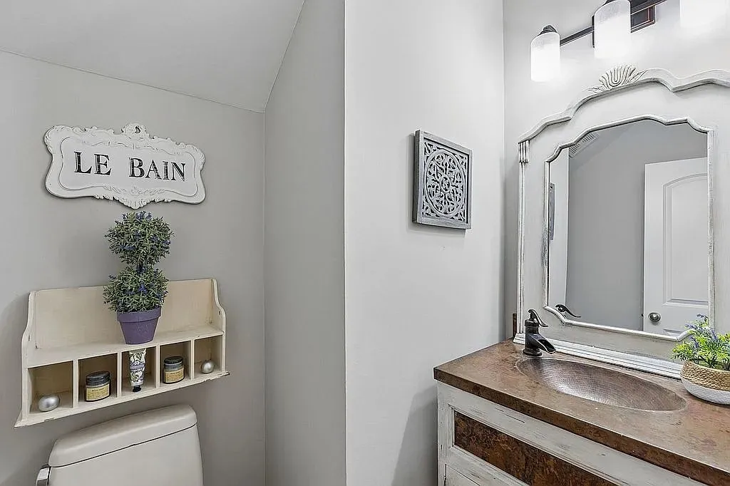 Townhouse For Sale in Dallas County , 6303 Wildlife Trail, Garland, Texas 75044, 3 Bedroom, 3 Bathroom, 2 Garage spaces, 2,267 Sqft, built in 2008, mls#21327762, Real Estate Agent in Garland, Homes For Sale in Dallas county, Homes For Sale in Garland, Realtor in Garland Texas, Real Estate Brokerage Independent Realty Texas, Luminita Cordes Realtor