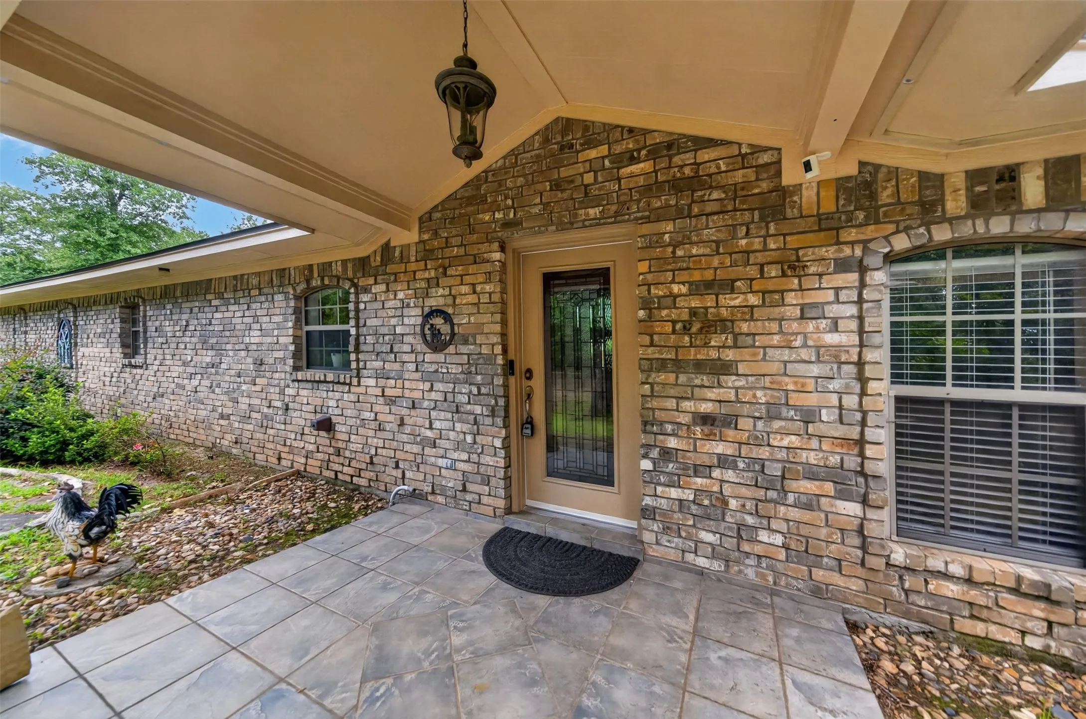 Single Family Residence For Sale in Wood County , 1325 Private Road 7905, Hawkins, Texas 75765, 3 Bedroom, 3 Bathroom, 2 Garage spaces, 2,106 Sqft, built in 2001, mls#21319885, Real Estate Agent in Hawkins, Homes For Sale in Wood county, Homes For Sale in Hawkins, Realtor in Hawkins Texas, Real Estate Brokerage Independent Realty Texas, Luminita Cordes Realtor