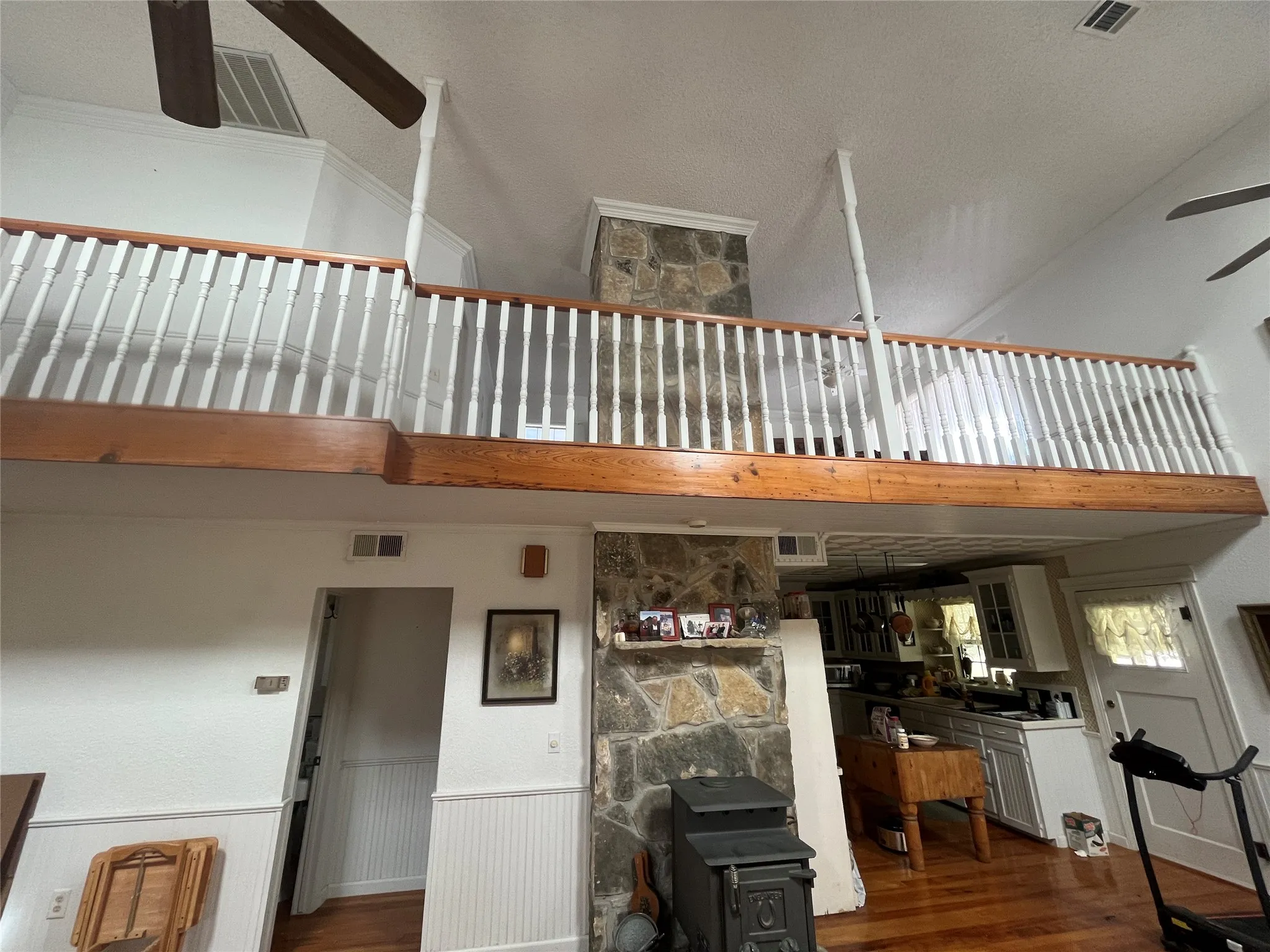 Single Family Residence For Sale in Bosque County , 895 County Road 2480, Hico, Texas 76457, 2 Bedroom, 2 Bathroom, Garage spaces, 1,312 Sqft, built in 1995, mls#21328267, Real Estate Agent in Hico, Homes For Sale in Bosque county, Homes For Sale in Hico, Realtor in Hico Texas, Real Estate Brokerage Independent Realty Texas, Luminita Cordes Realtor