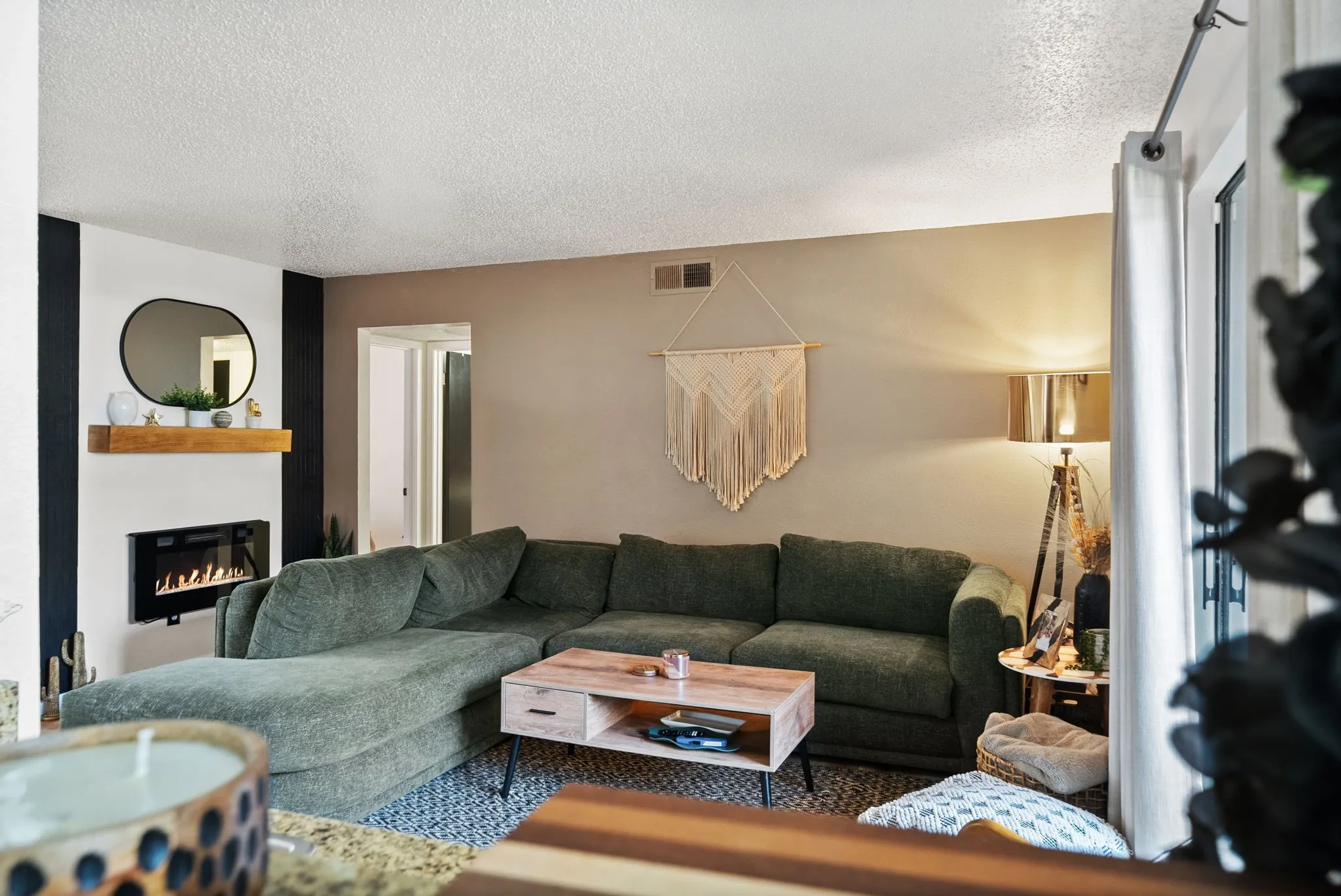 Condominium For Sale in Dallas County , 5335 Bent Tree Forest Drive 144, Dallas, Texas 75248, 2 Bedroom, 2 Bathroom, Garage spaces, 1,137 Sqft, built in 1981, mls#21325321, Real Estate Agent in Dallas, Homes For Sale in Dallas county, Homes For Sale in Dallas, Realtor in Dallas Texas, Real Estate Brokerage Independent Realty Texas, Luminita Cordes Realtor