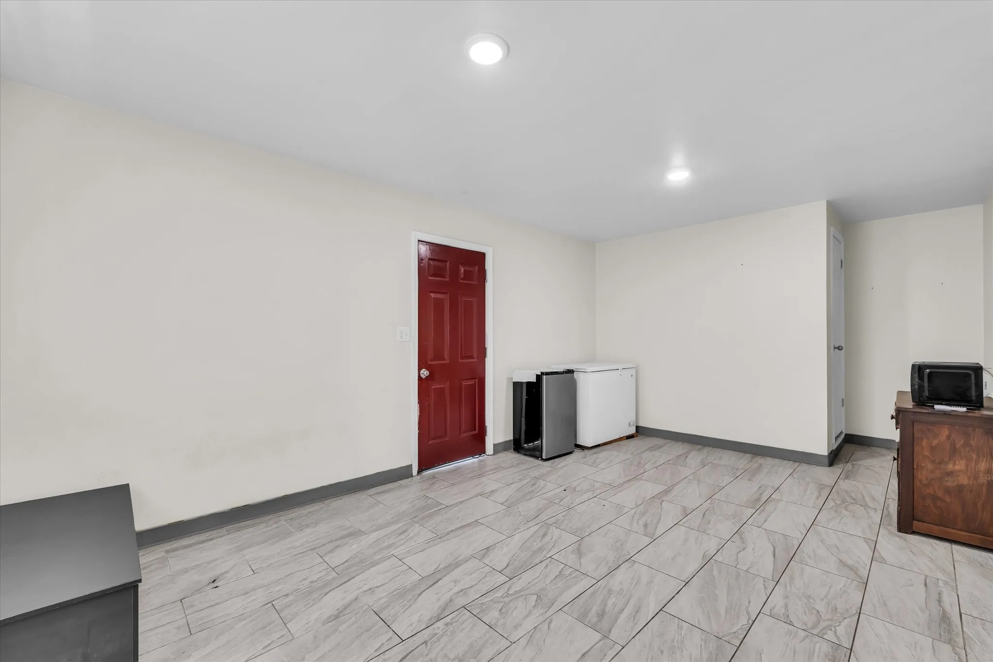 Single Family Residence For Sale in Mc Lennan County , 403 Dallas, Waco, Texas 76704, 3 Bedrooms, 2 Bathrooms, Garage spaces, 1,104 Sqft, built in 1998, Price $185,000, mls#21328003, Real Estate Agent in Waco, Homes For Sale in Mc Lennan county, Homes For Sale in Waco, Realtor in Waco Texas, Real Estate Brokerage Independent Realty Texas, Luminita Cordes Realtor