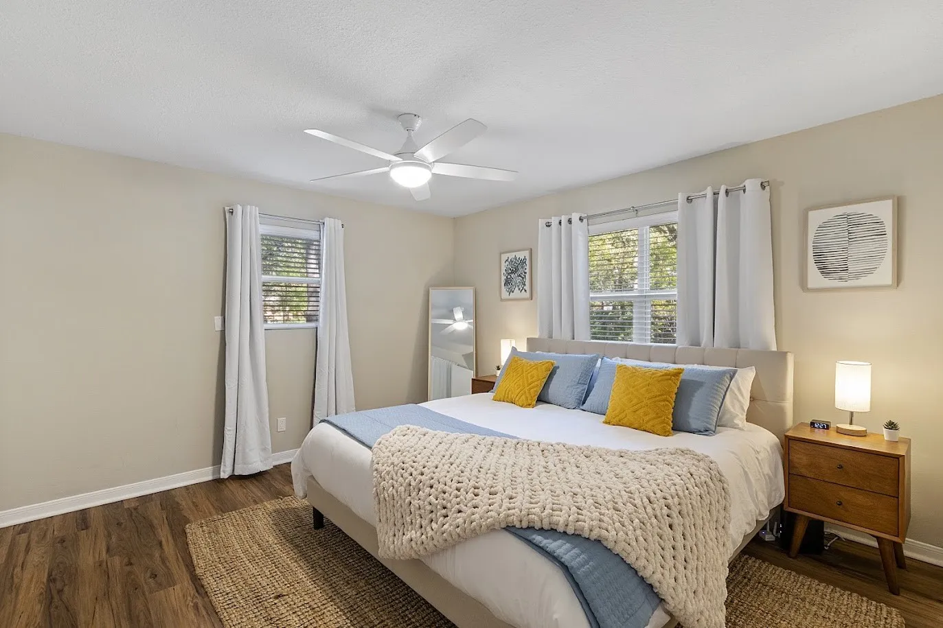 Single Family Residence For Sale in Henderson County , 308 Hickory Drive, Tool, Texas 75143, 3 Bedroom, 2 Bathroom, Garage spaces, 1,306 Sqft, built in 1982, mls#21325752, Real Estate Agent in Tool, Homes For Sale in Henderson county, Homes For Sale in Tool, Realtor in Tool Texas, Real Estate Brokerage Independent Realty Texas, Luminita Cordes Realtor