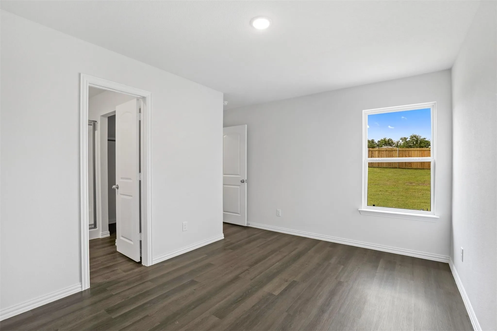 Single Family Residence For Rent in Grayson County , 406 E Munson Street, Denison, Texas 75021, 3 Bedroom, 2 Bathroom, 2 Garage spaces, 1,028 Sqft, built in 2023, mls#21328291, Real Estate Agent in Denison, Homes For Rent in Grayson county, Homes For Rent in Denison, Realtor in Denison Texas, Real Estate Brokerage Independent Realty Texas, Luminita Cordes Realtor