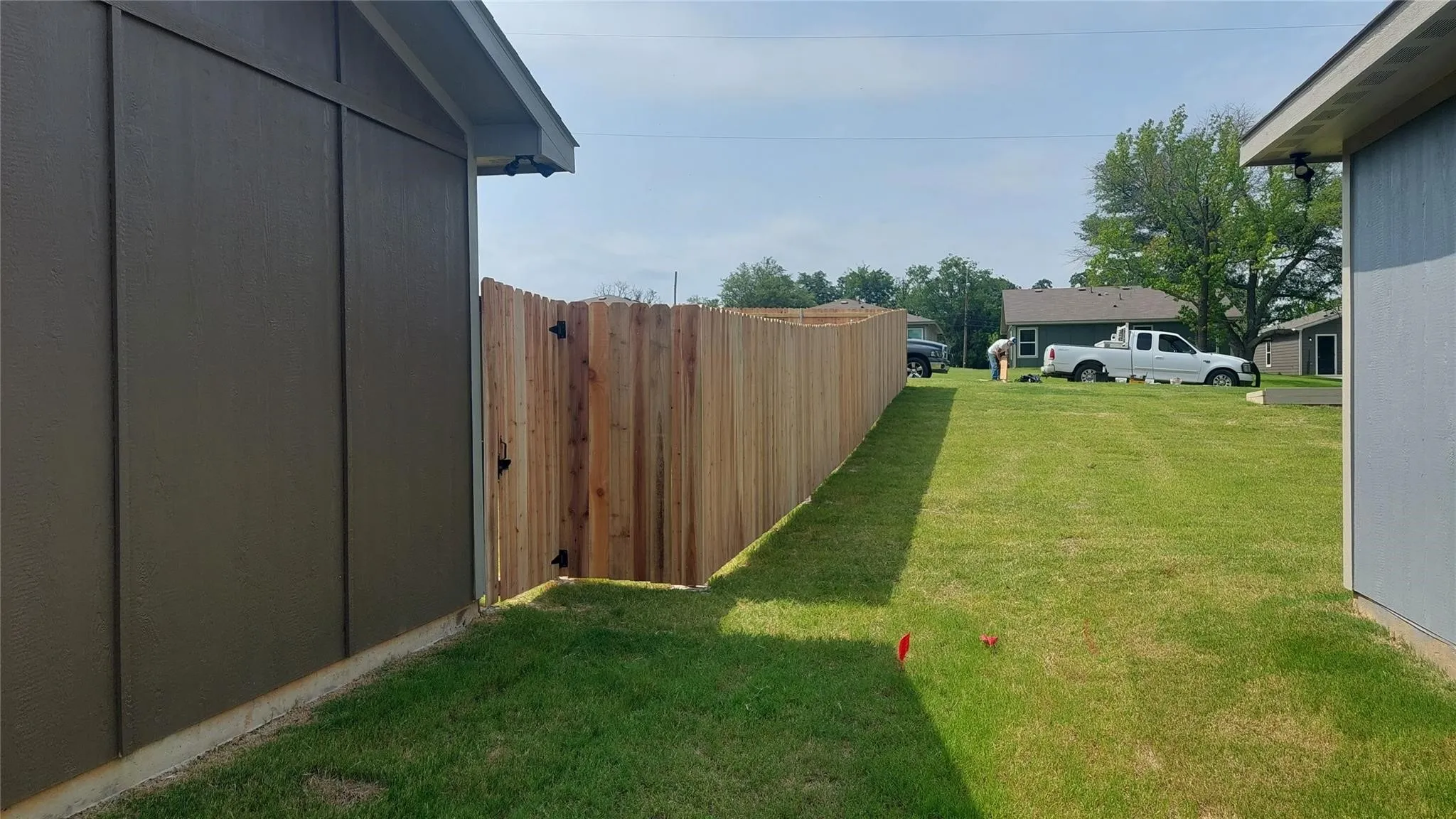 Single Family Residence For Rent in Grayson County , 406 E Munson Street, Denison, Texas 75021, 3 Bedroom, 2 Bathroom, 2 Garage spaces, 1,028 Sqft, built in 2023, mls#21328291, Real Estate Agent in Denison, Homes For Rent in Grayson county, Homes For Rent in Denison, Realtor in Denison Texas, Real Estate Brokerage Independent Realty Texas, Luminita Cordes Realtor