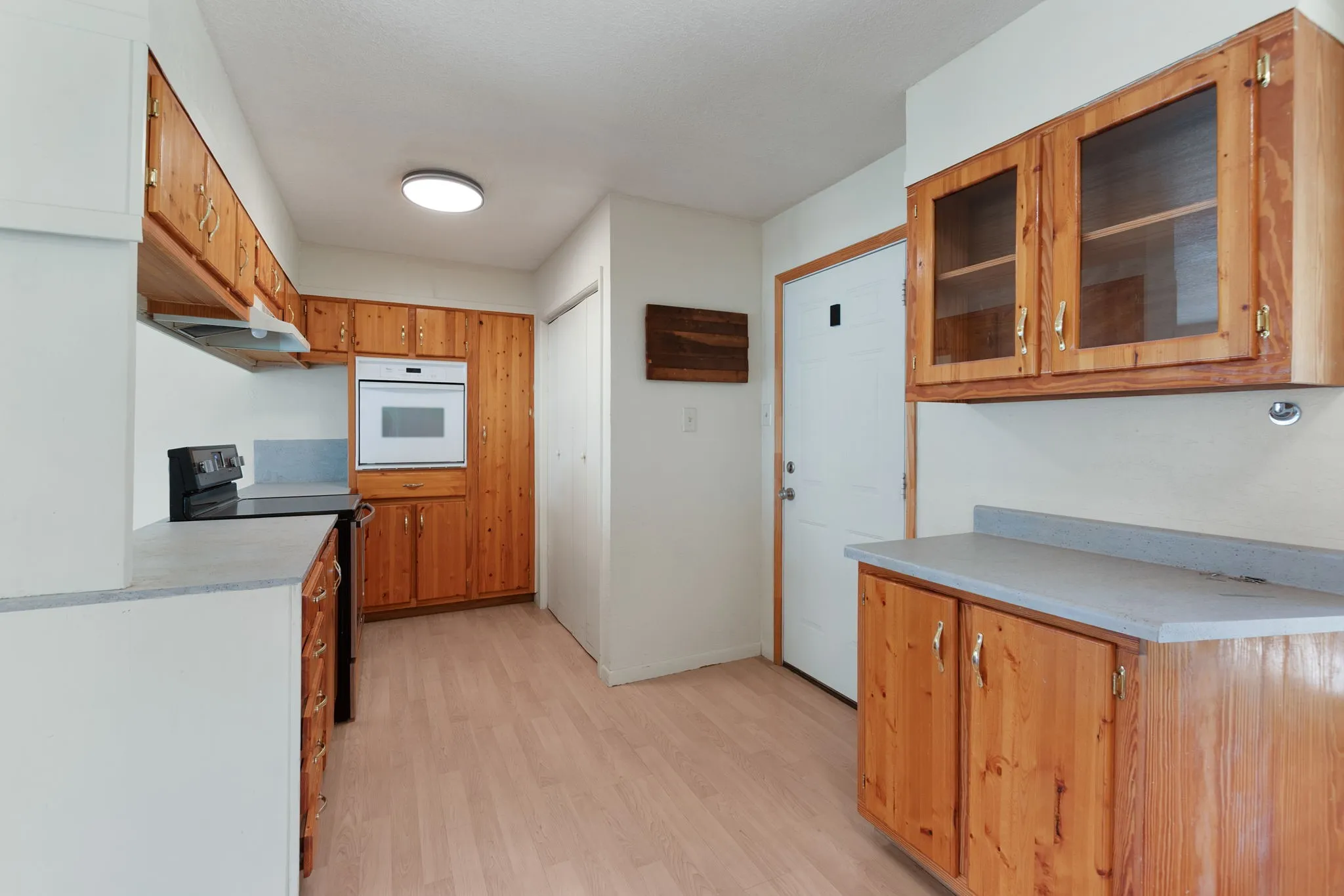 Single Family Residence For Sale in Coryell County , 3401 Jewell Drive, Gatesville, Texas 76528, 2 Bedroom, 1 Bathroom, 1 Garage spaces, 1,200 Sqft, built in 1984, mls#21328289, Real Estate Agent in Gatesville, Homes For Sale in Coryell county, Homes For Sale in Gatesville, Realtor in Gatesville Texas, Real Estate Brokerage Independent Realty Texas, Luminita Cordes Realtor