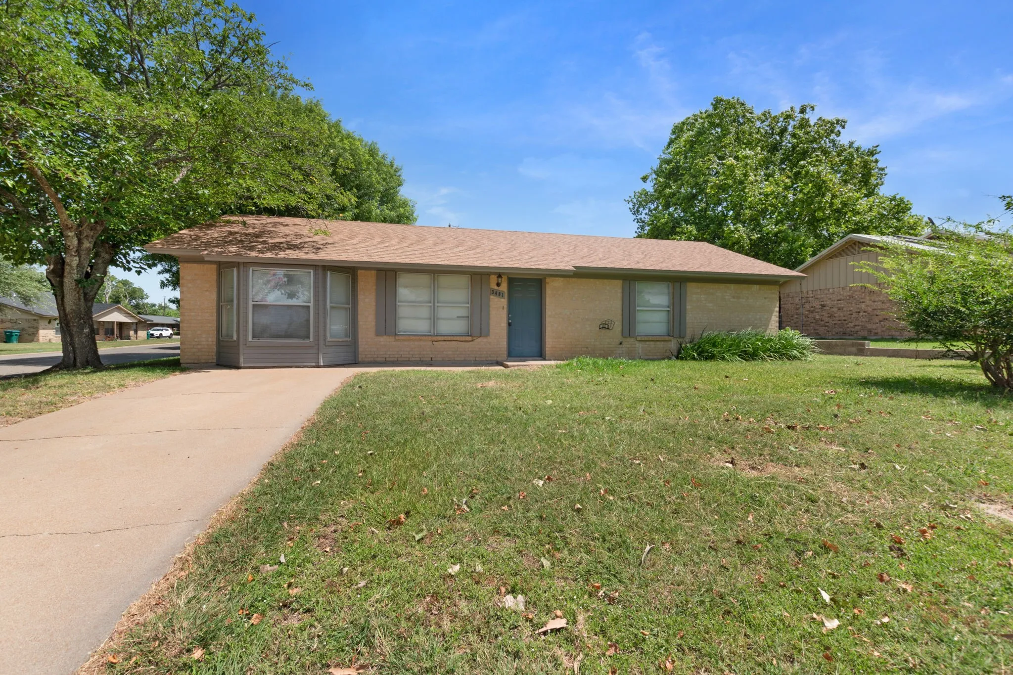 Single Family Residence For Sale in Coryell County , 3401 Jewell Drive, Gatesville, Texas 76528, 2 Bedroom, 1 Bathroom, 1 Garage spaces, 1,200 Sqft, built in 1984, mls#21328289, Real Estate Agent in Gatesville, Homes For Sale in Coryell county, Homes For Sale in Gatesville, Realtor in Gatesville Texas, Real Estate Brokerage Independent Realty Texas, Luminita Cordes Realtor